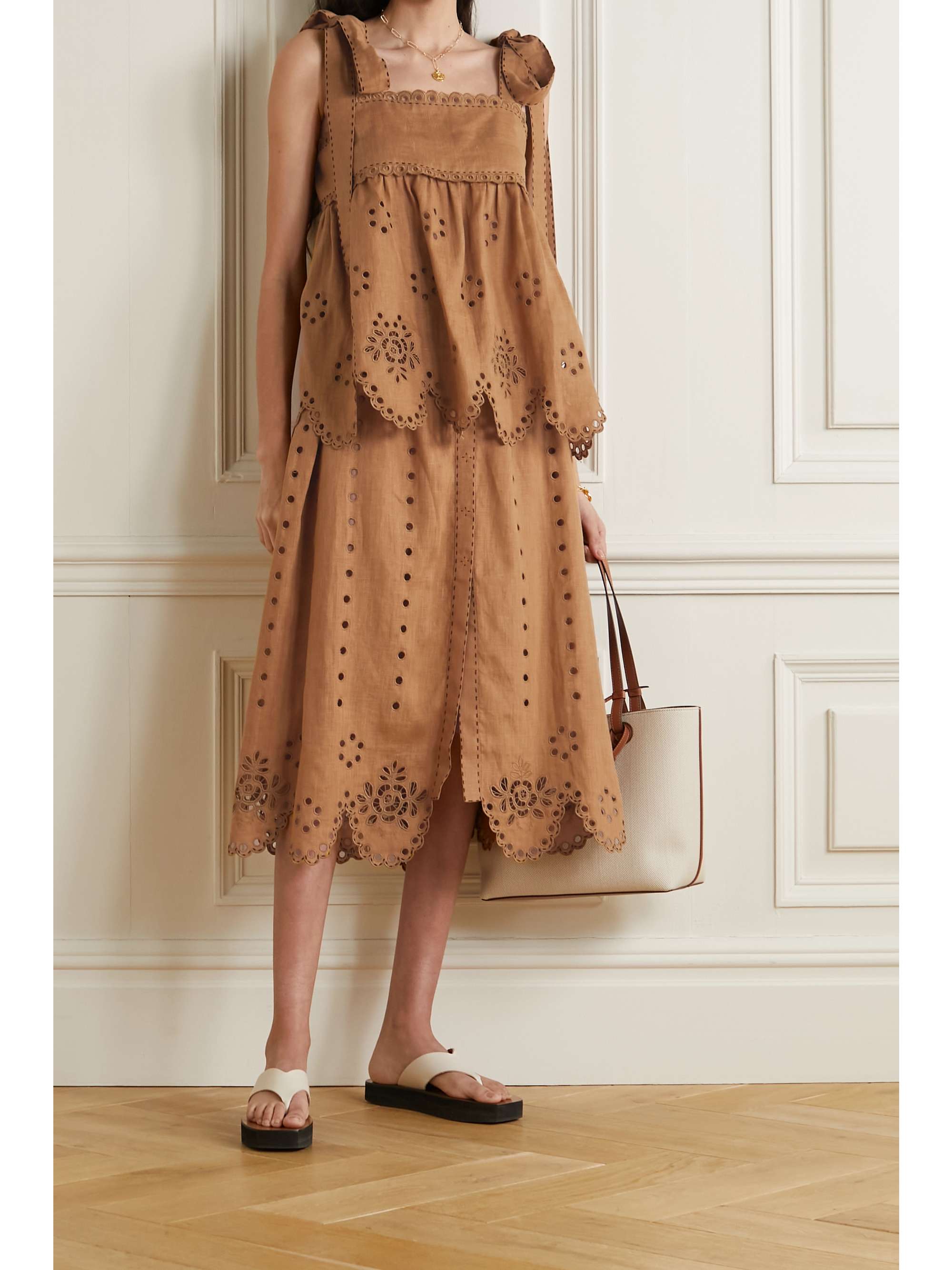 VITA KIN Colette scalloped broderie anglaise linen top