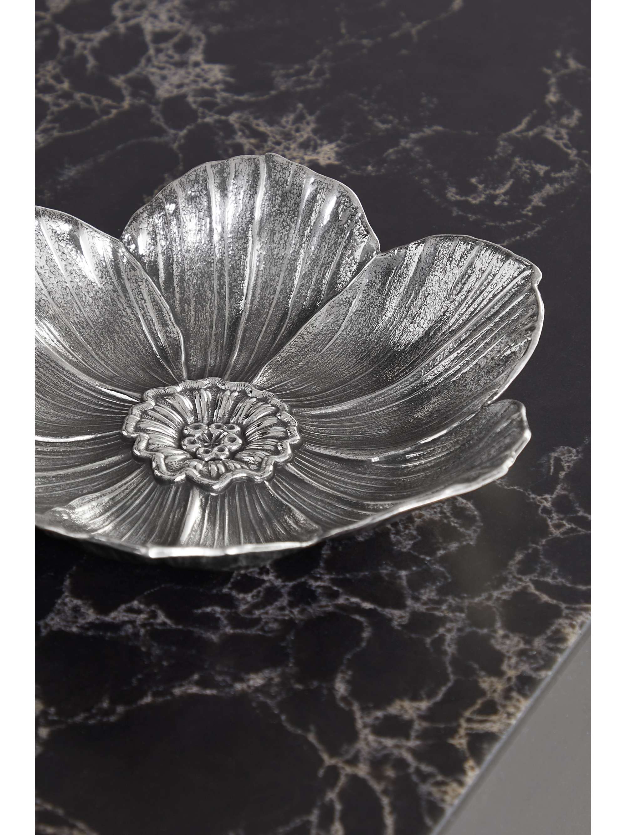 BUCCELLATI Narcissus silver bowl