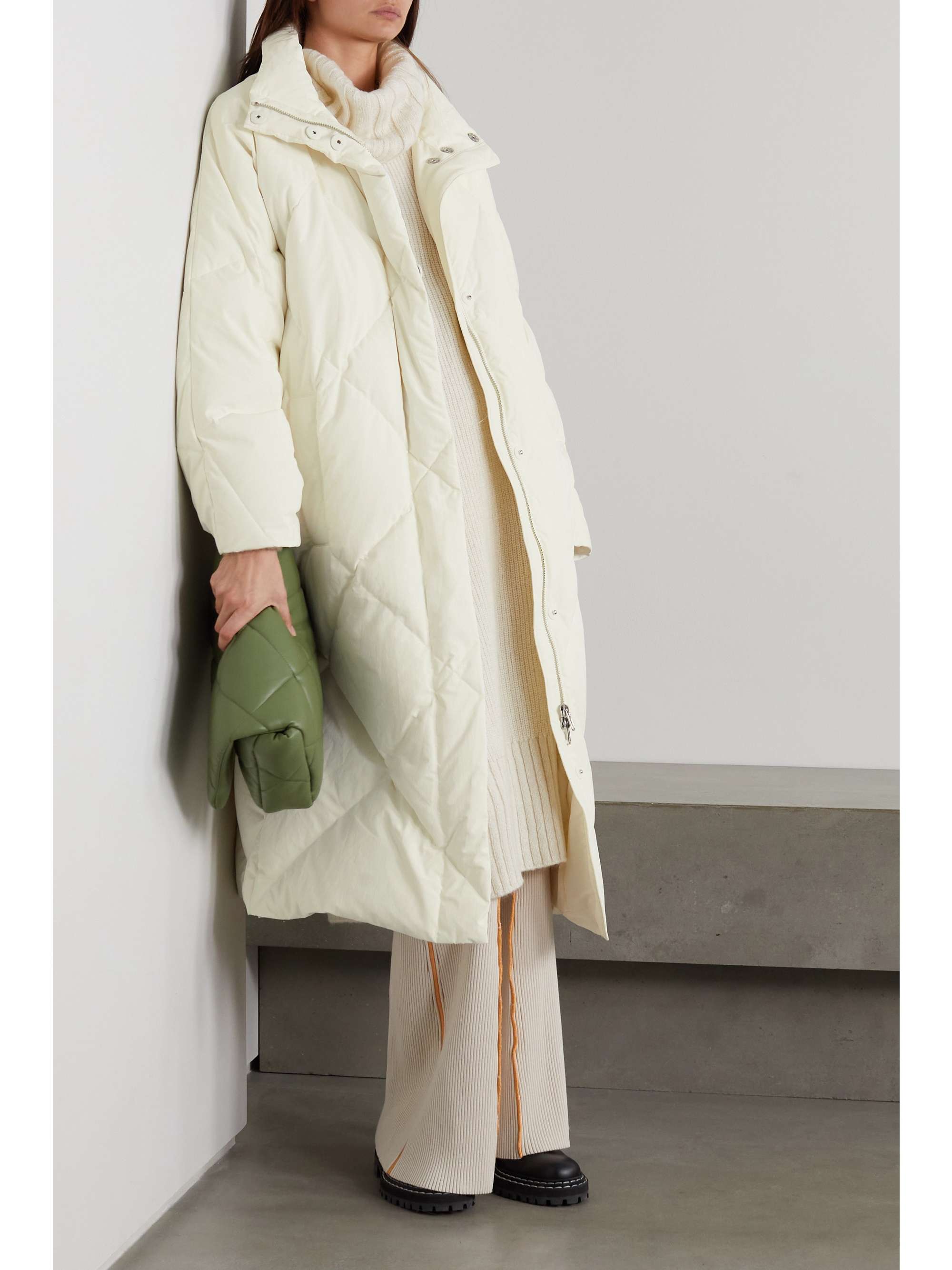 STAND STUDIO Anissa quilted shell down coat