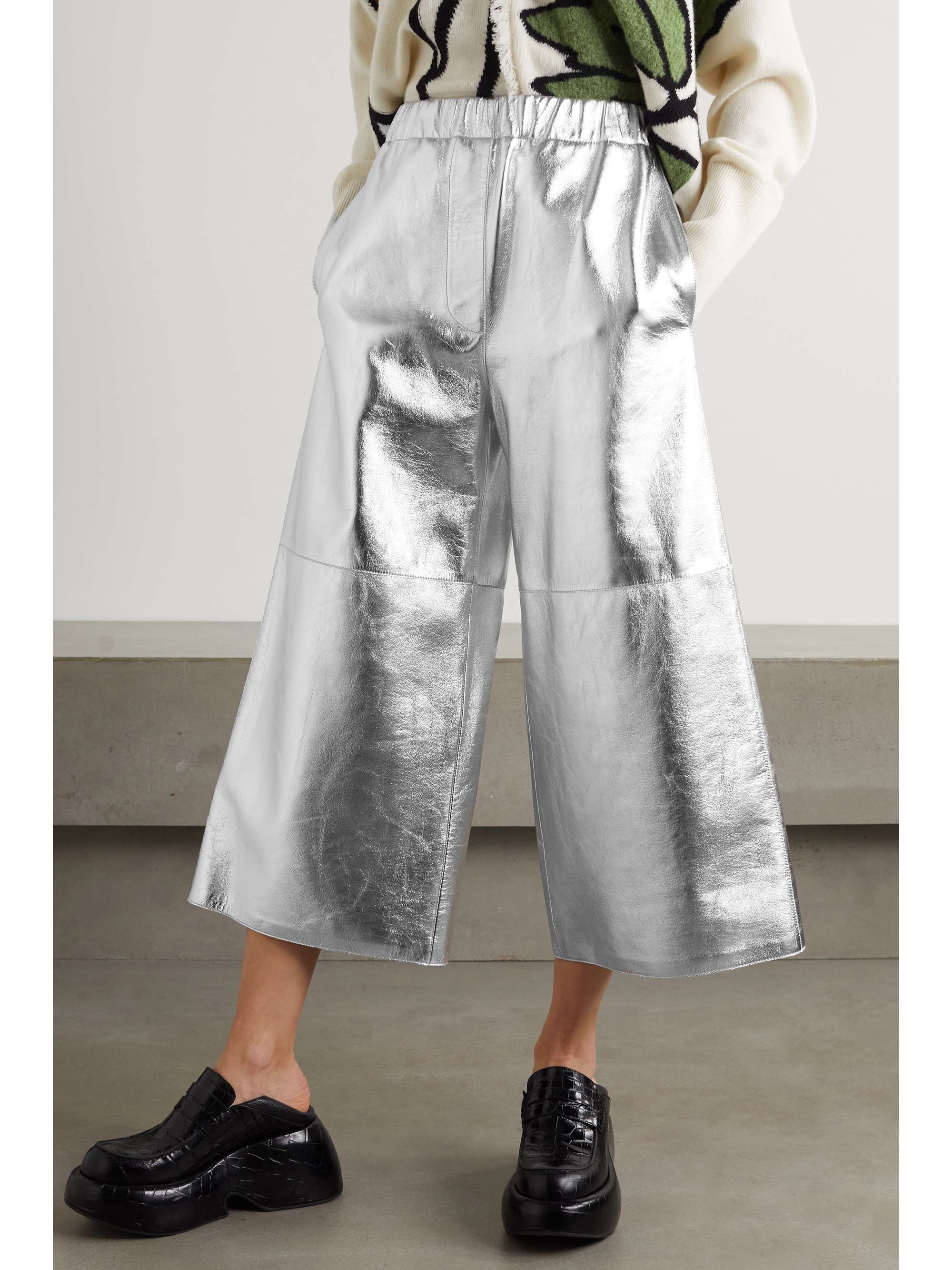 Silver Cropped metallic texture-leather 