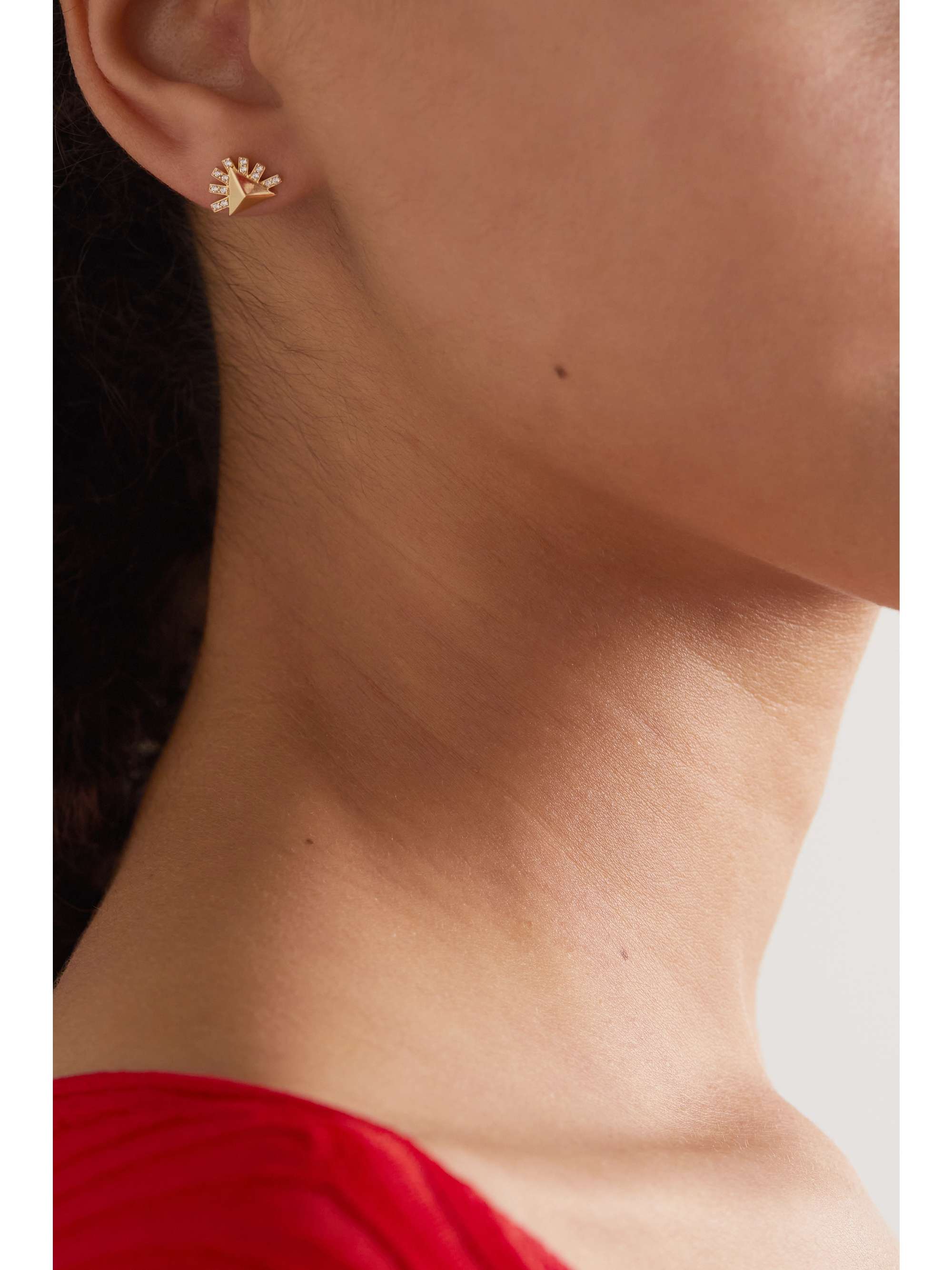 HARWELL GODFREY 18-karat gold sapphire earrings