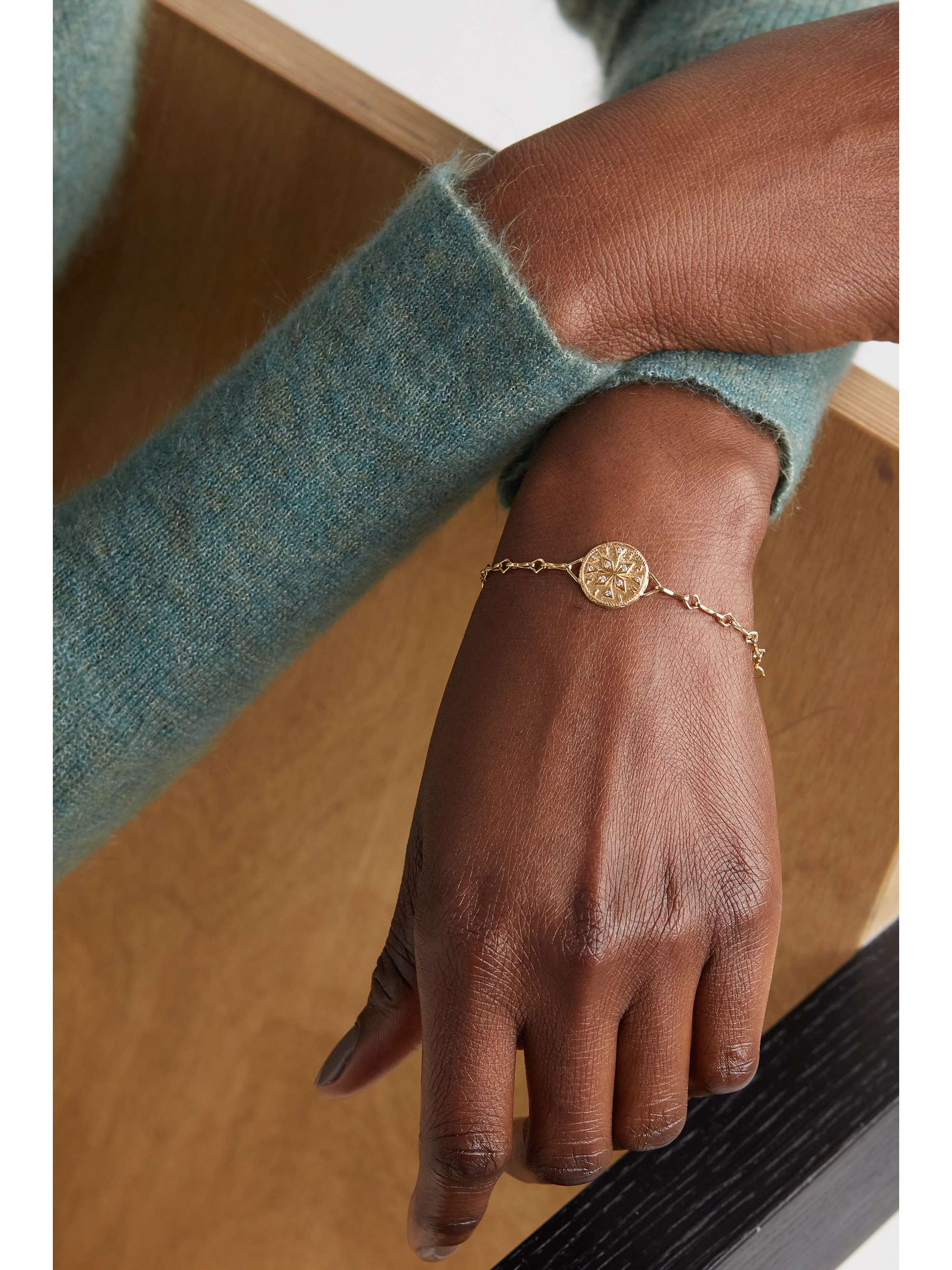 AZLEE Compass 18-karat gold diamond bracelet