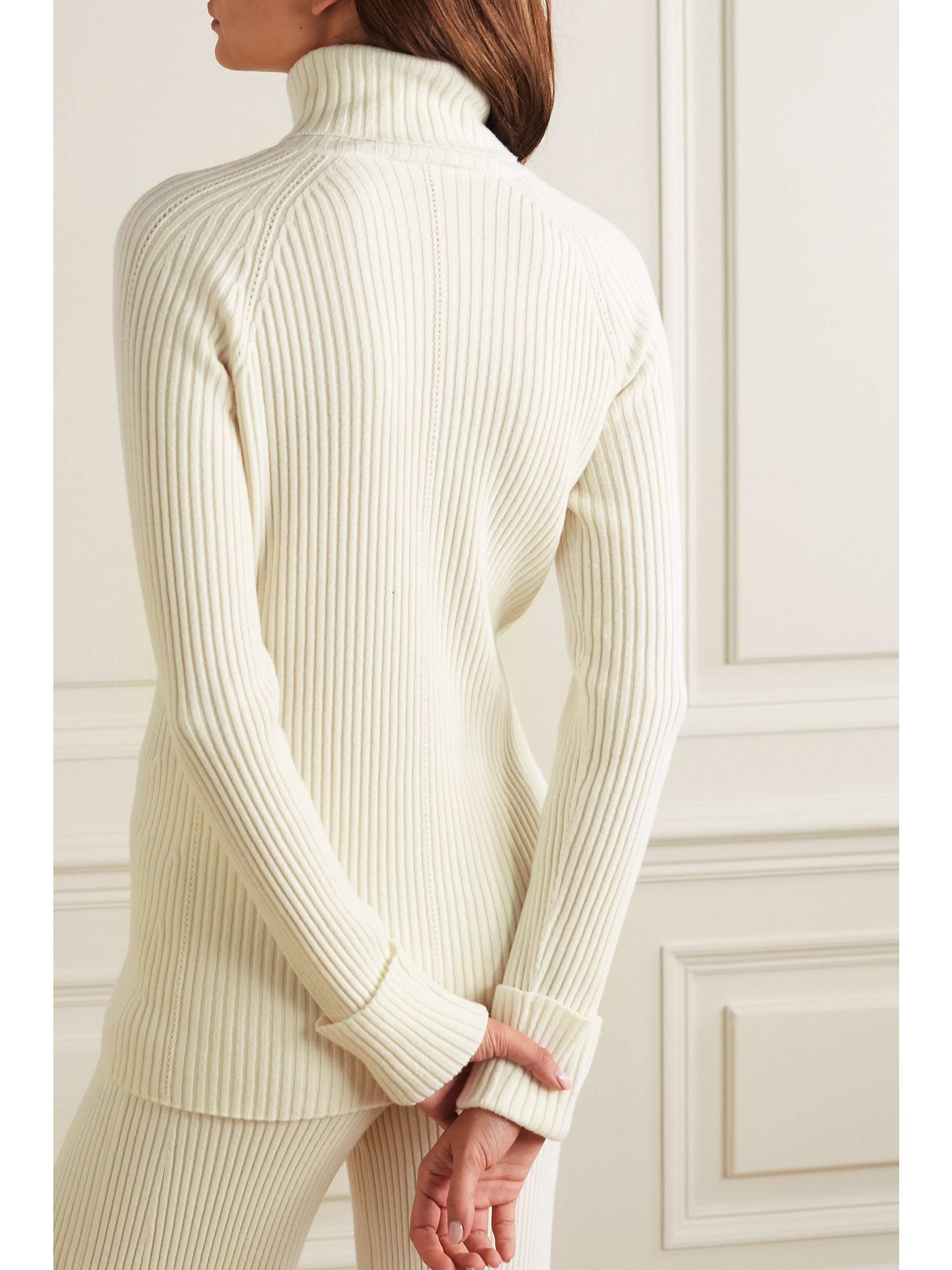 CHLOÉ Ribbed wool and silk-blend turtleneck sweater