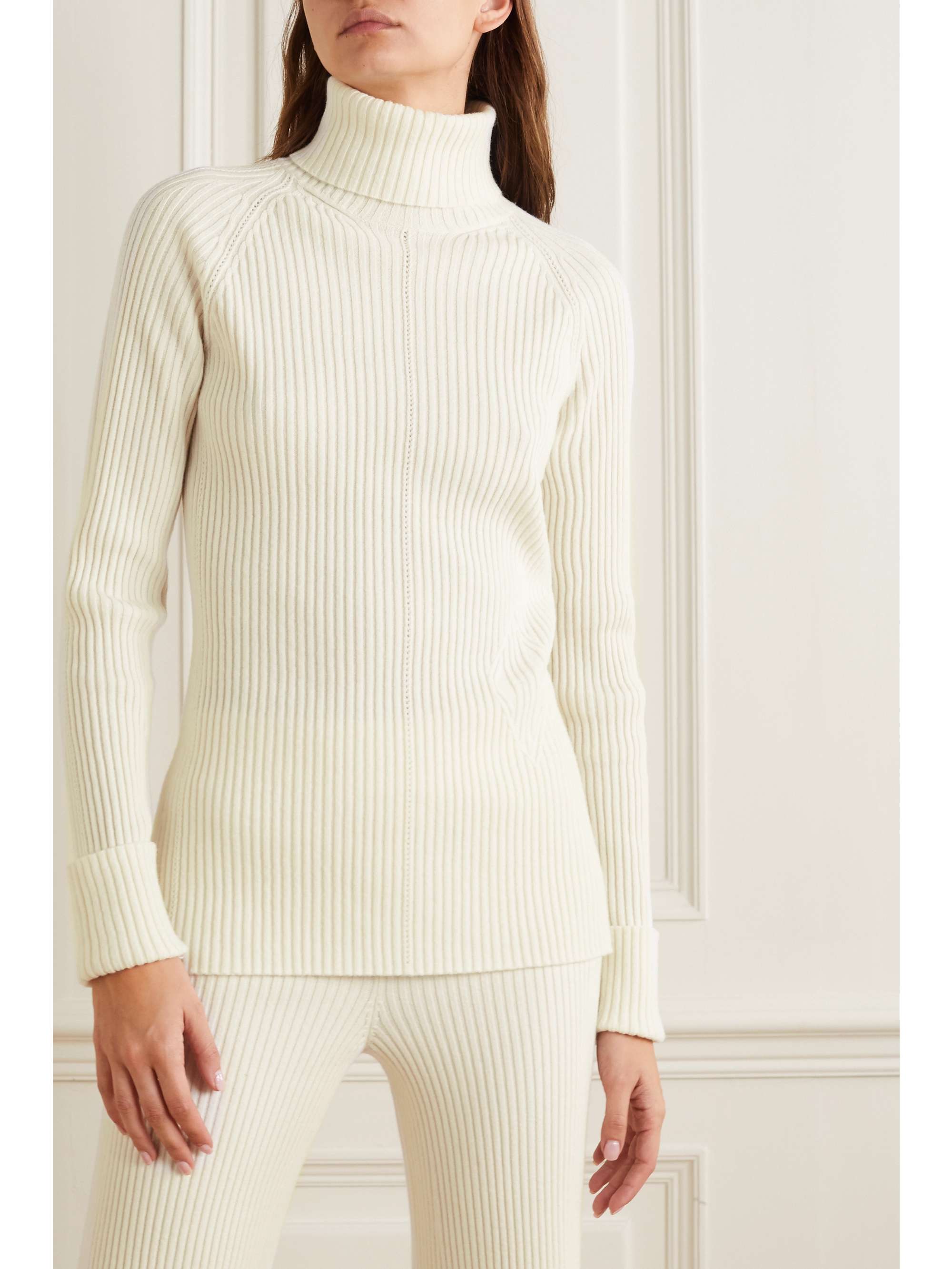 CHLOÉ Ribbed wool and silk-blend turtleneck sweater