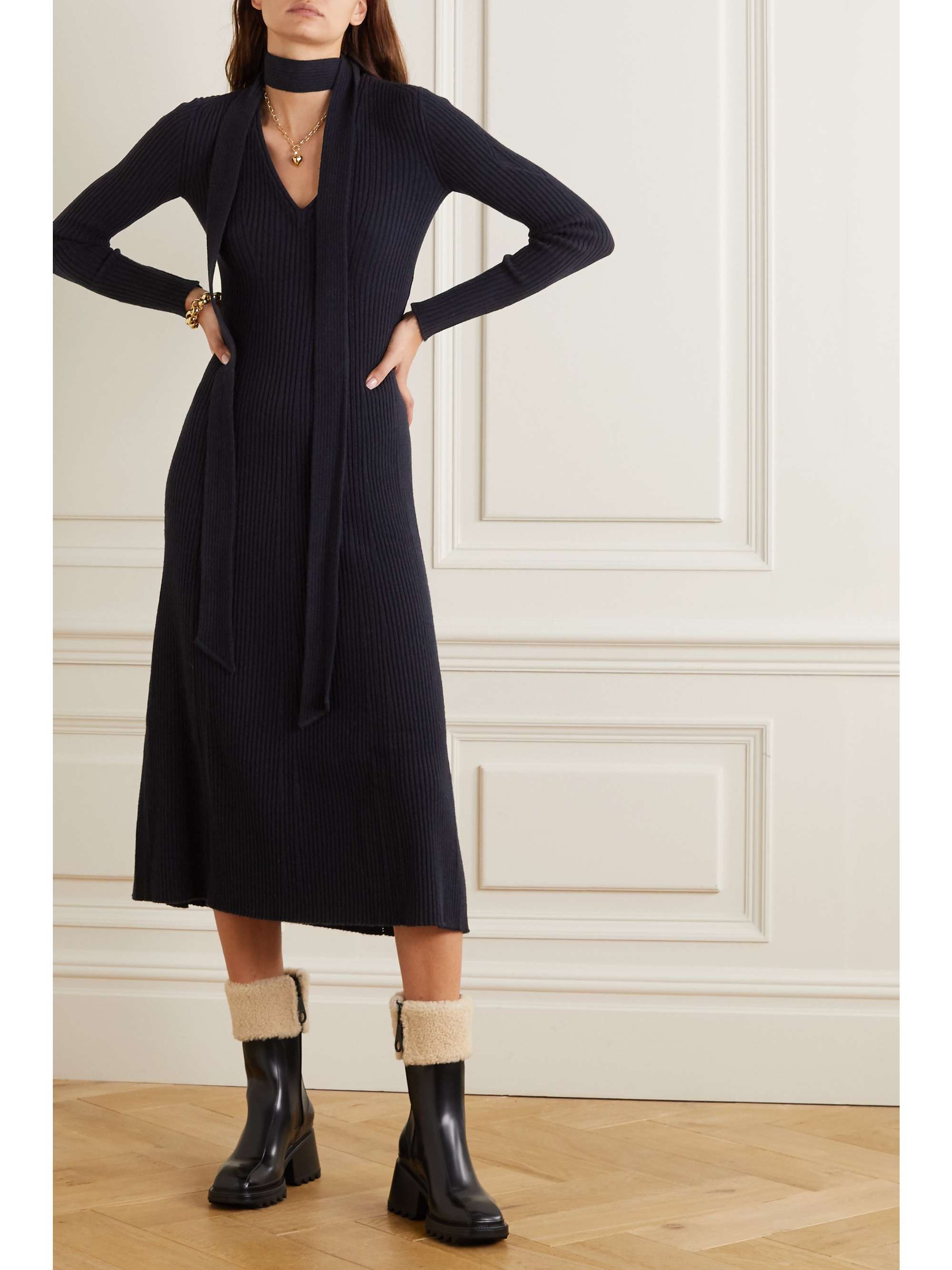 CHLOÉ Tie-neck ribbed wool and silk-blend midi dress