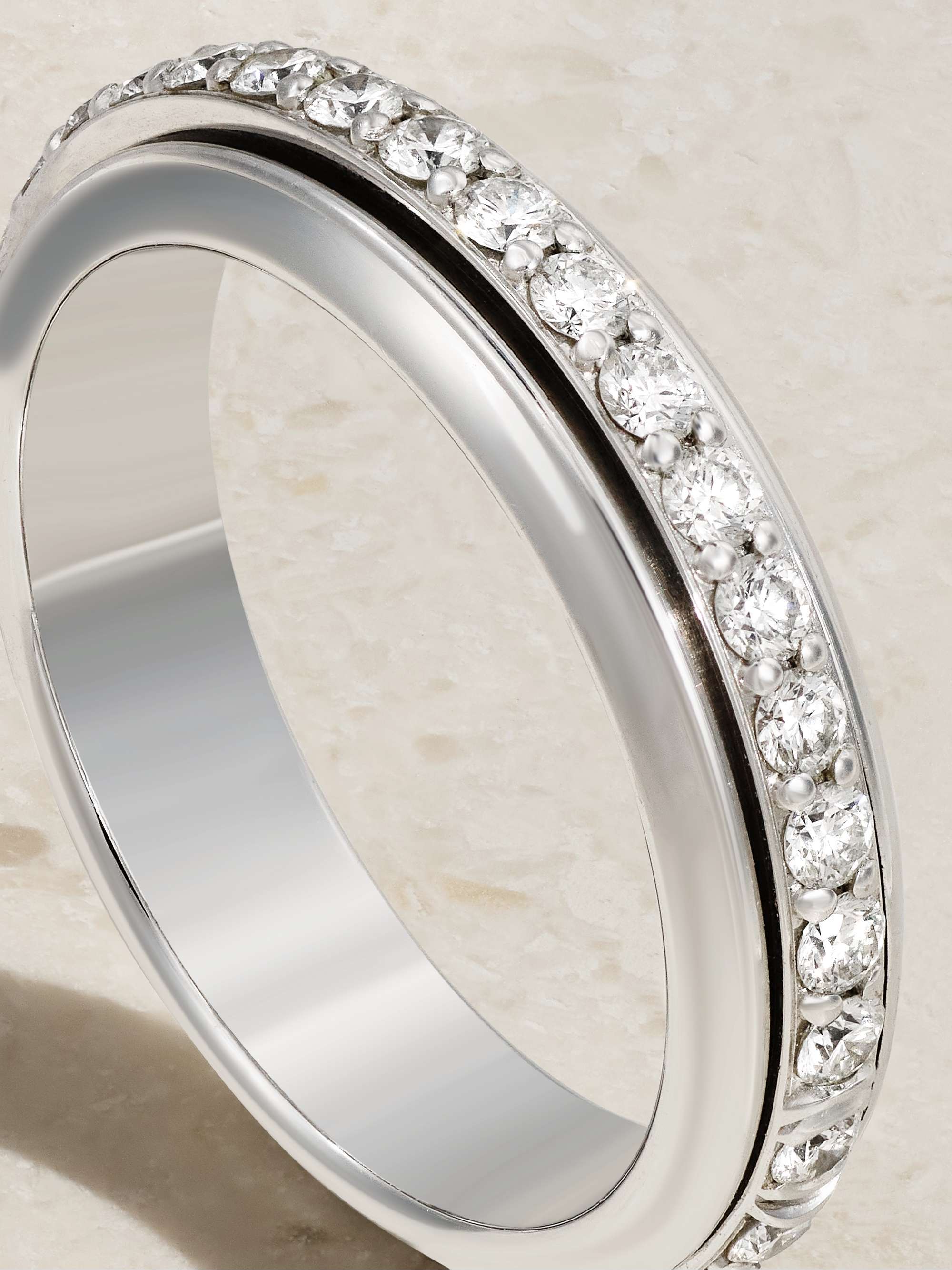 PIAGET Possession Ring aus 18 Karat Weißgold mit Saphiren und Diamant