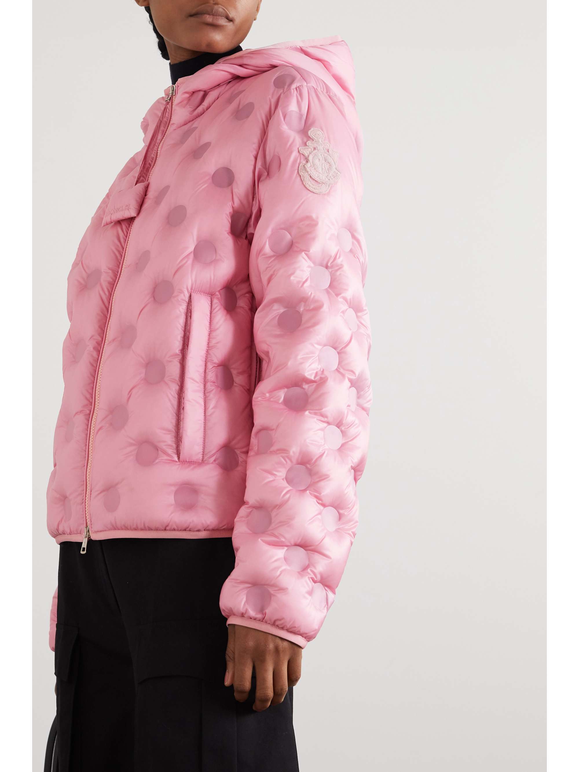 MONCLER GENIUS x 1 JW Anderson “Abbotts” 绗缝软壳面料羽绒连帽外套