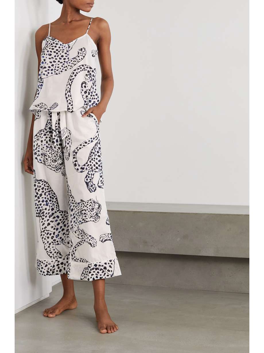 Desmond & Dempsey's pajama set is made from soft certified organic cotton that's decorated with painterly black and blue depictions of jaguars. The camisole has a relaxed silhouette with slim adjustable straps, while the wide-leg pants are fitted with a drawstring waistband for comfort.