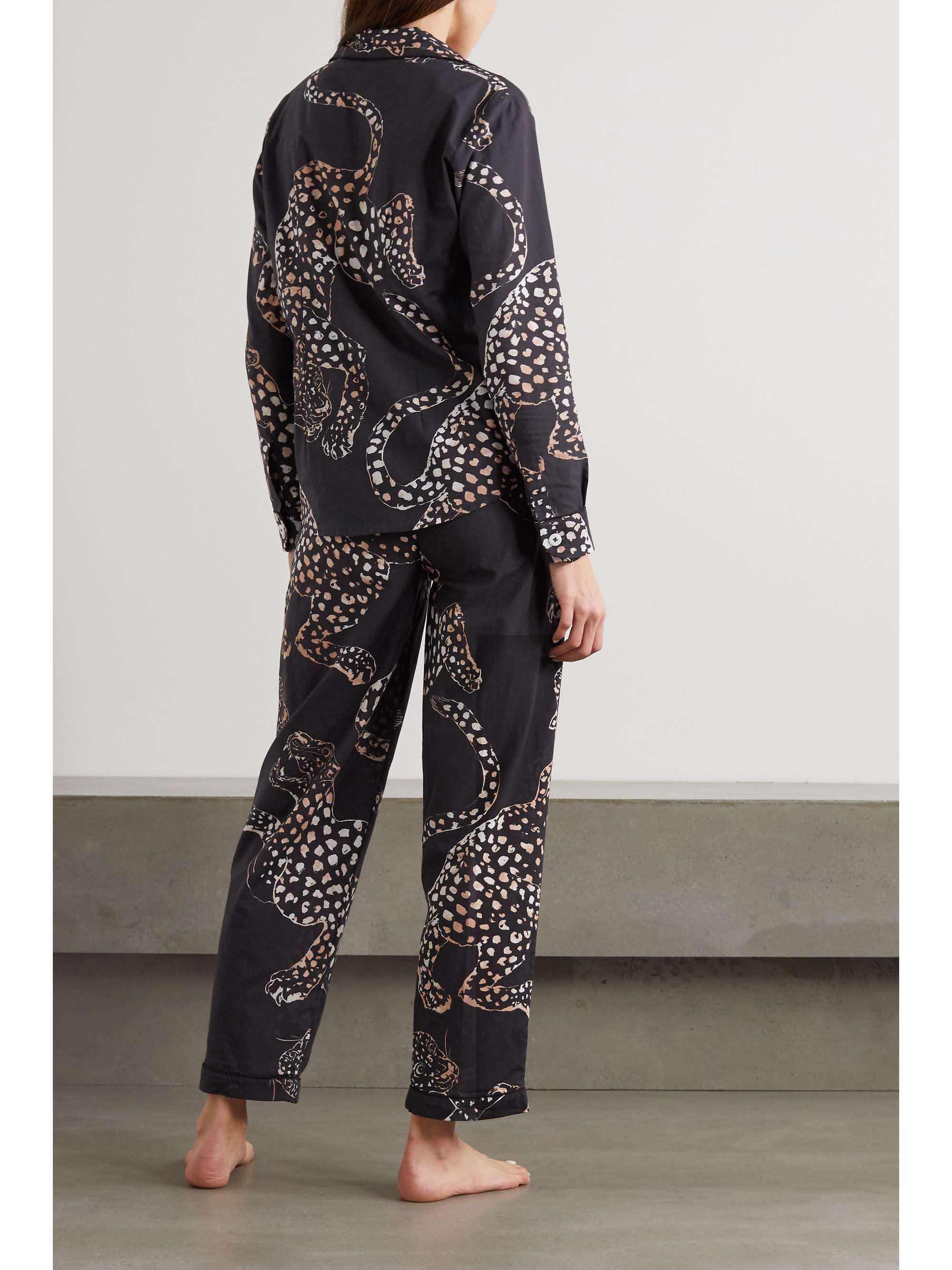 DESMOND & DEMPSEY + NET SUSTAIN Jag animalprint organic cotton pajama