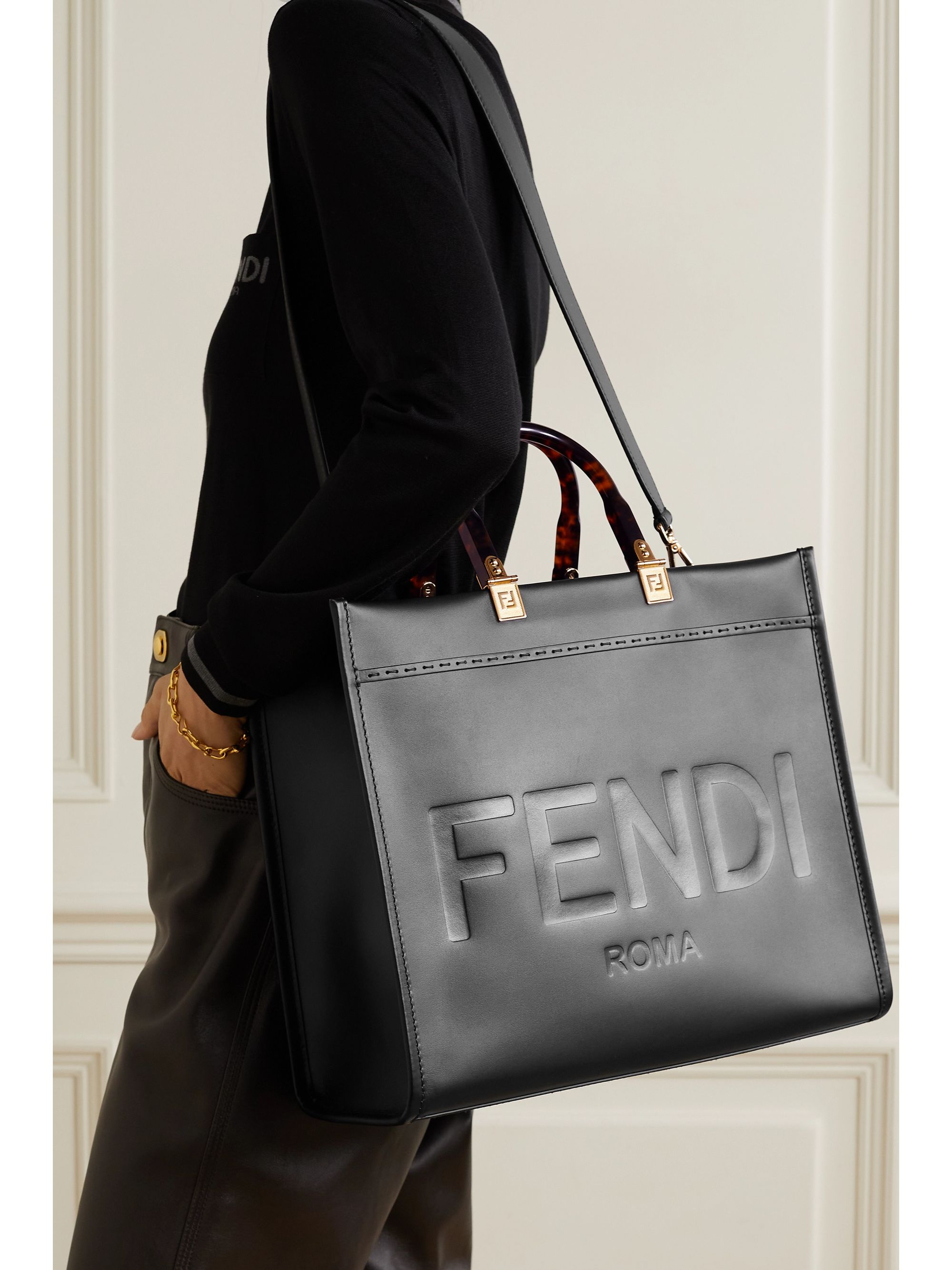 Fendi Handbags Sale Usage