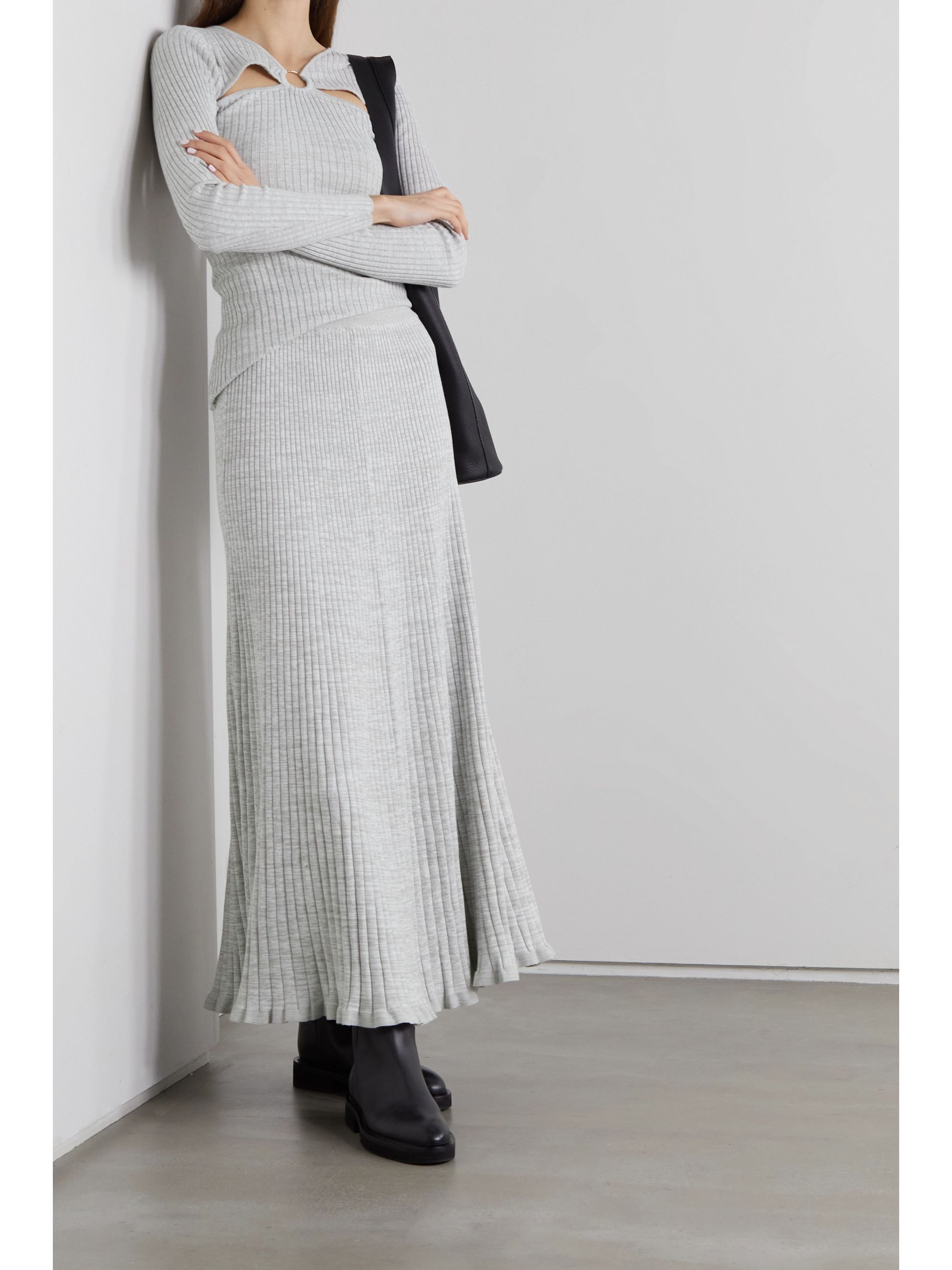 Grey ribbed maxi skirt Clearance