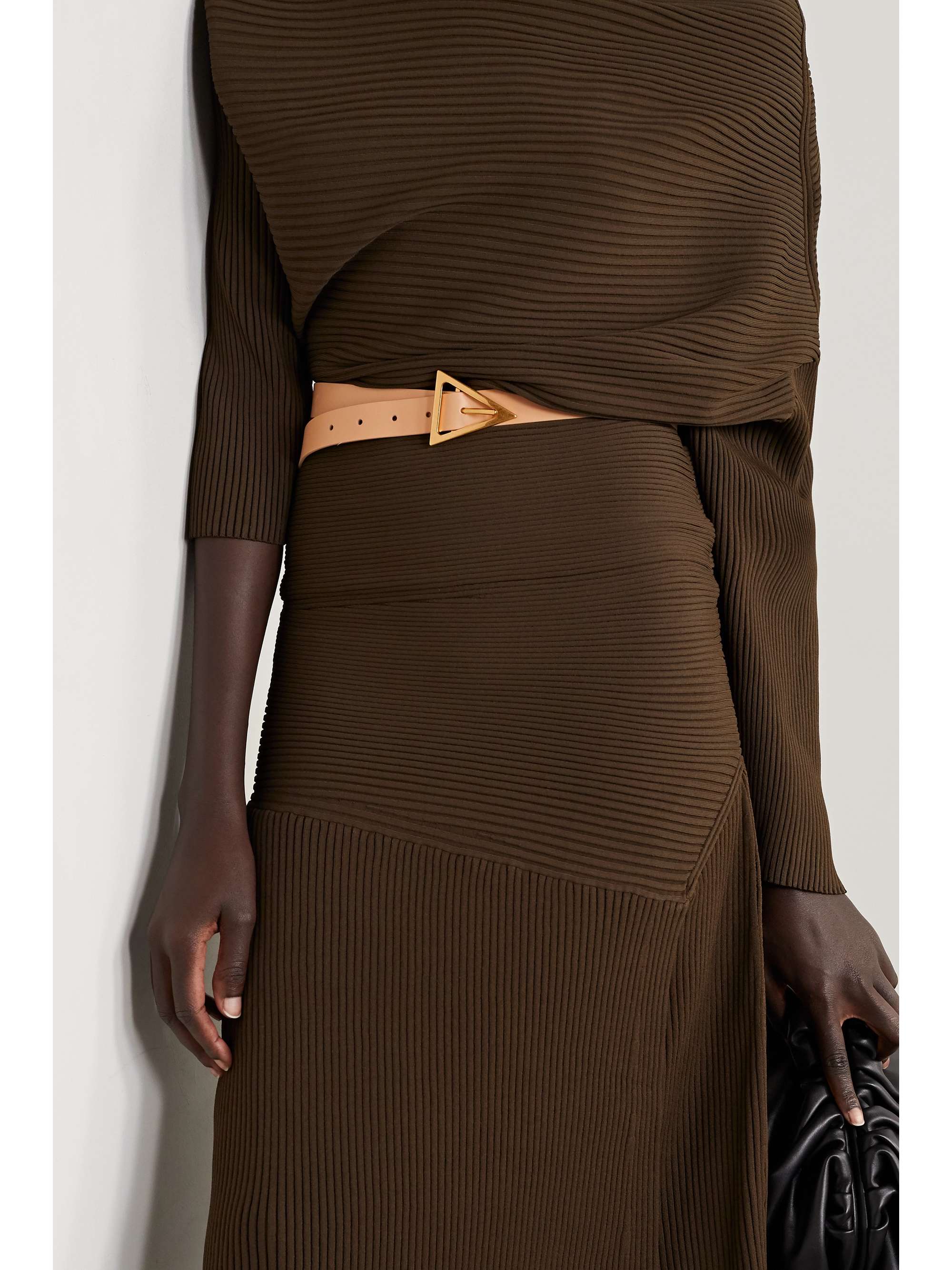 bottega veneta belt outfit