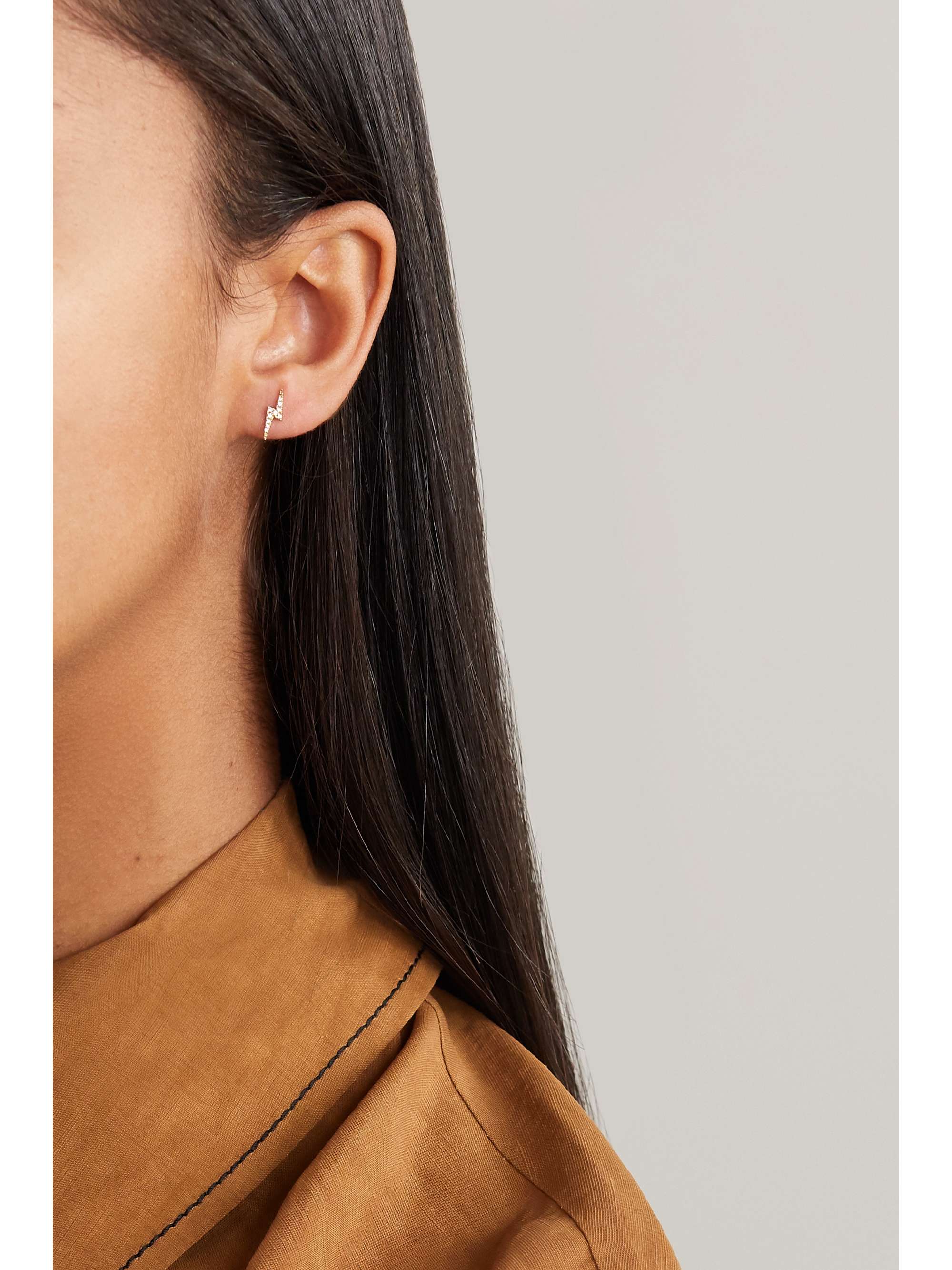 MARIA TASH Lightning Bolt 18-karat gold emerald single earring