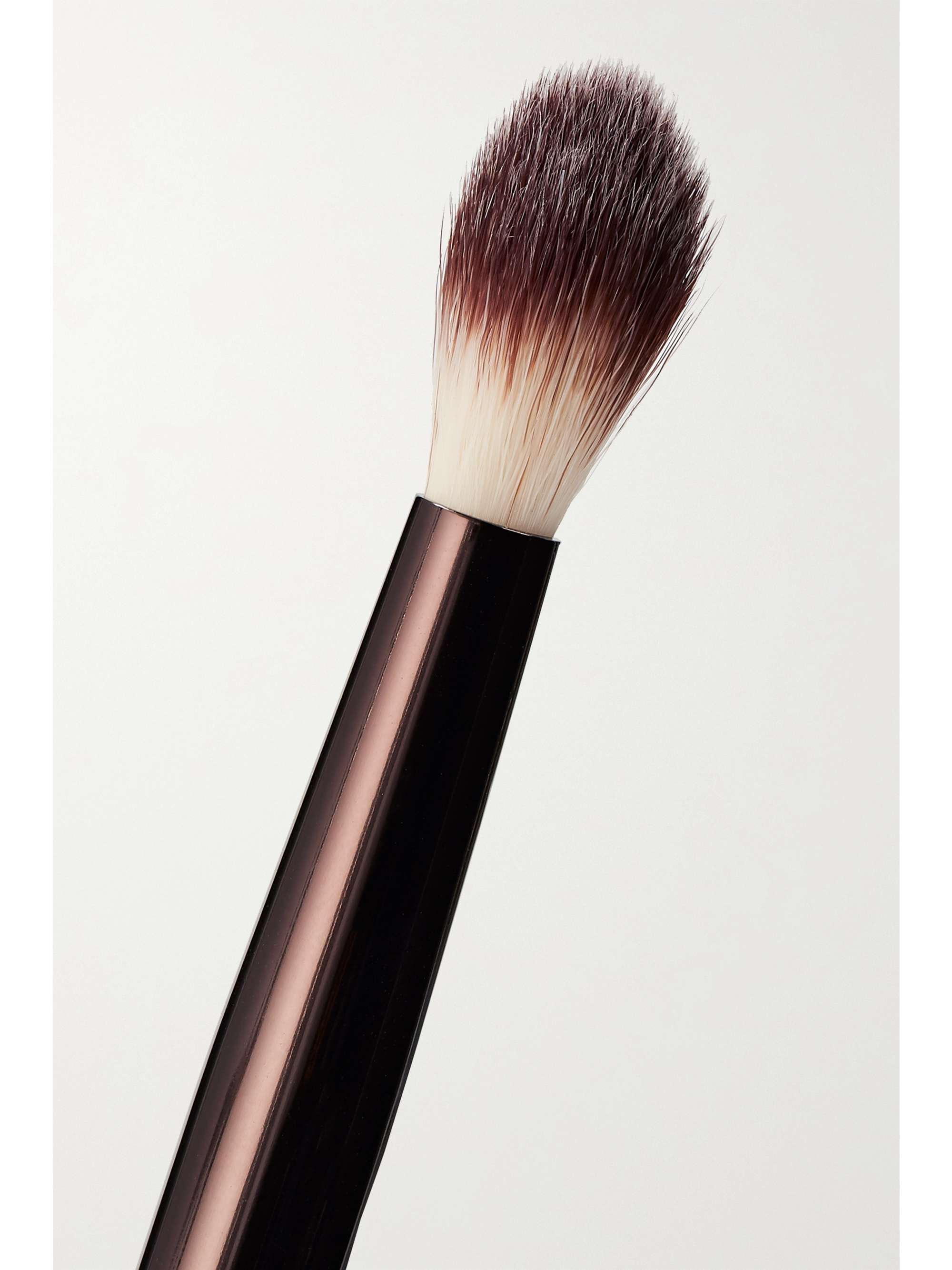 HOURGLASS Nº 6 Tapered Blender Brush