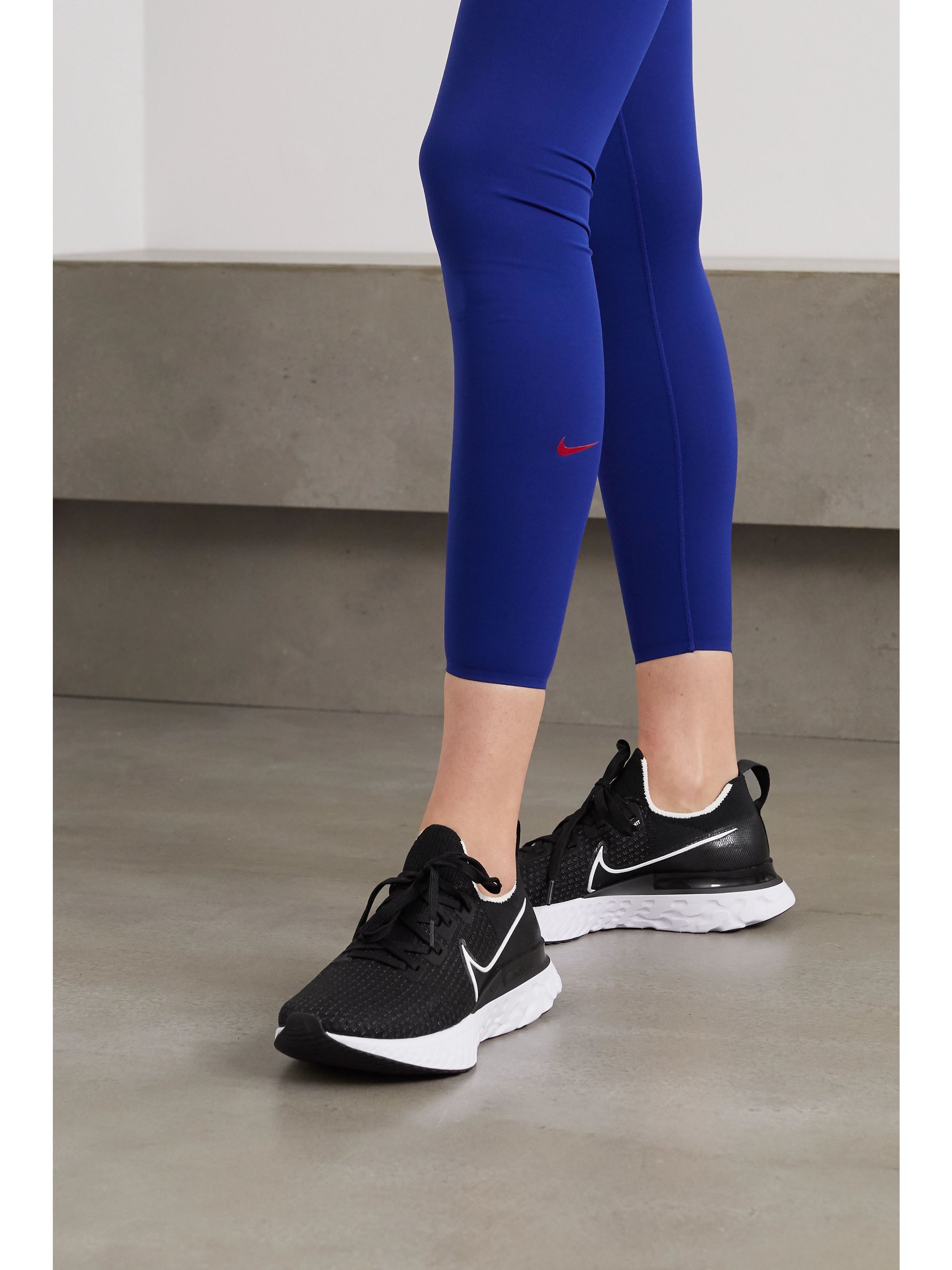 nike infinity react all black