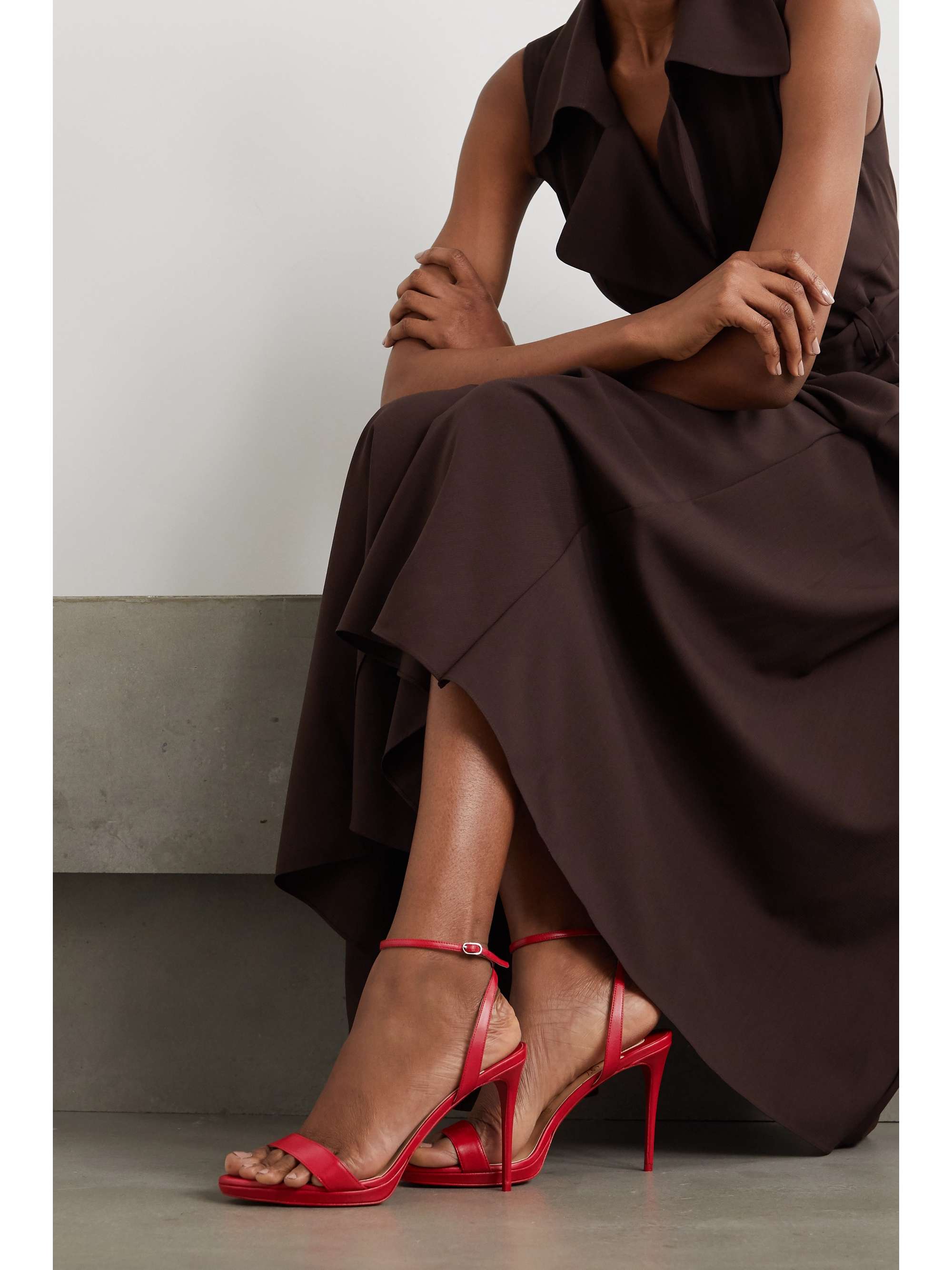 Loubi Be Leather Sandals in Brown - Christian Louboutin