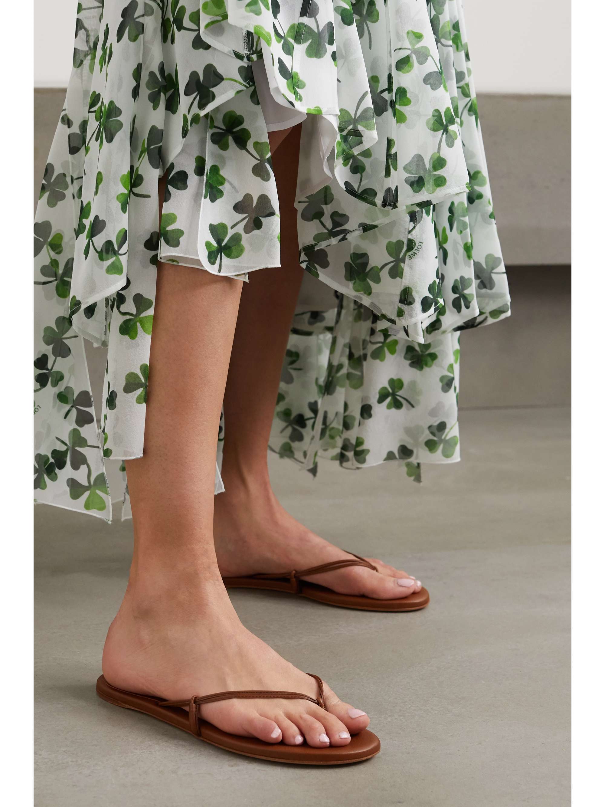GABRIELA HEARST Leather flip flops