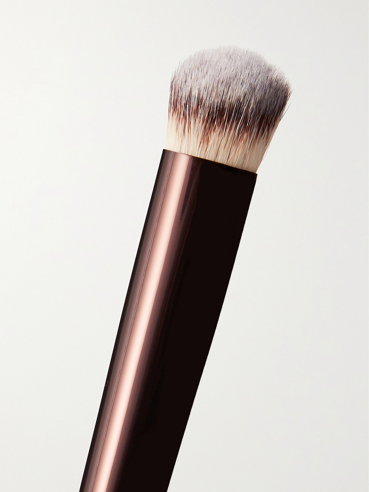 Hourglass Vanish Seamless Finish Concealer Brush - One Size In Default Title