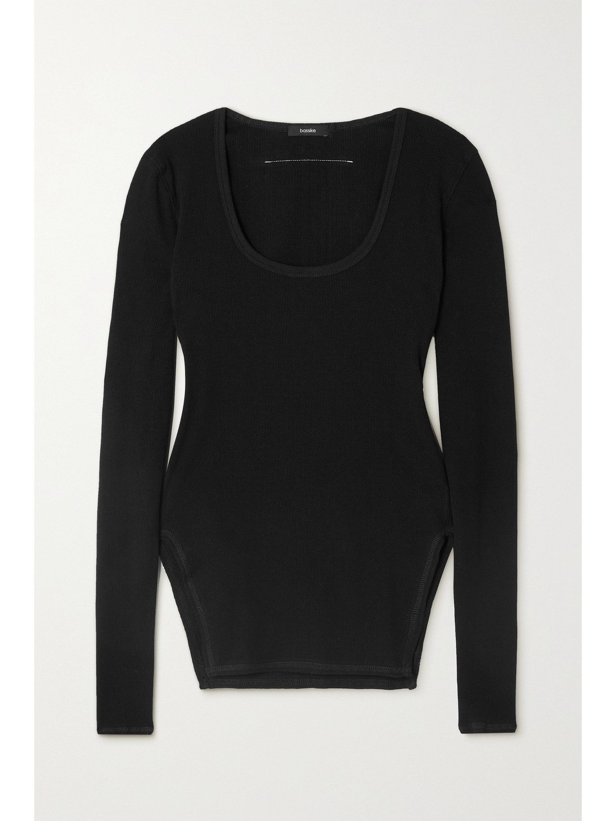 Bassike - + Net Sust...