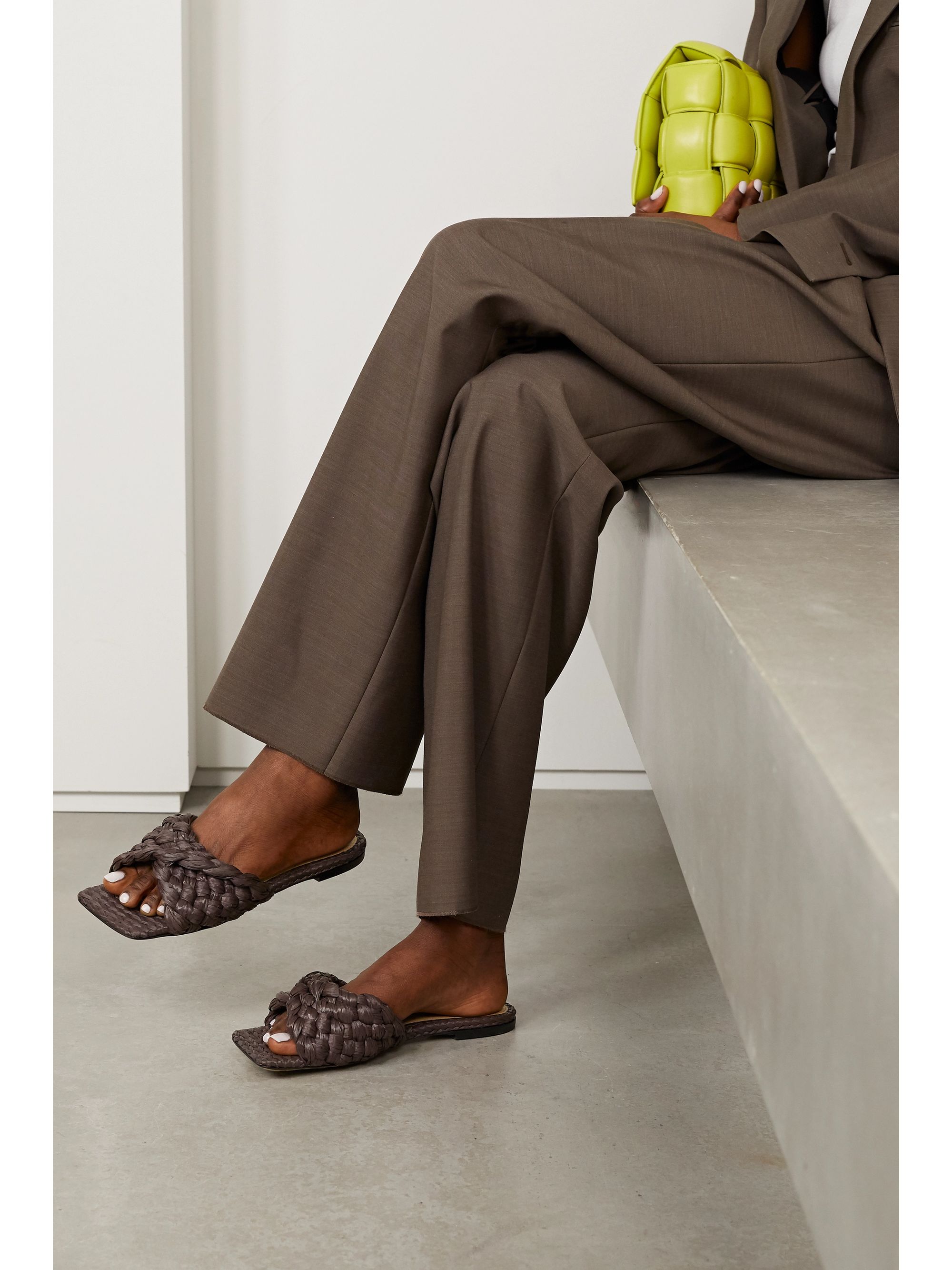 Bottega Veneta Raffia Sandals 2025 | ciclica.eu