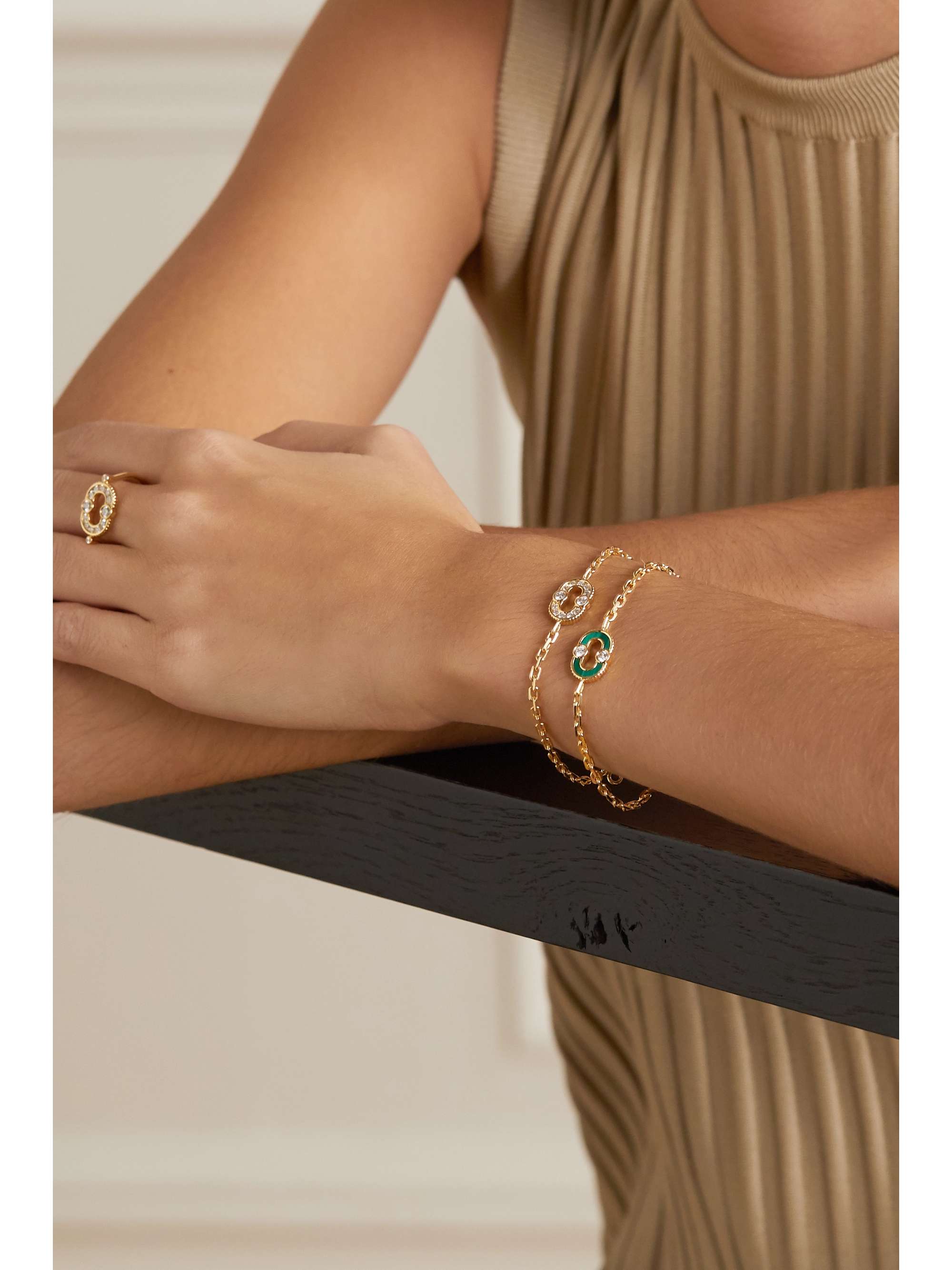 VILTIER Magnetic Semi 18-karat gold, diamond and lapis lazuli bracelet