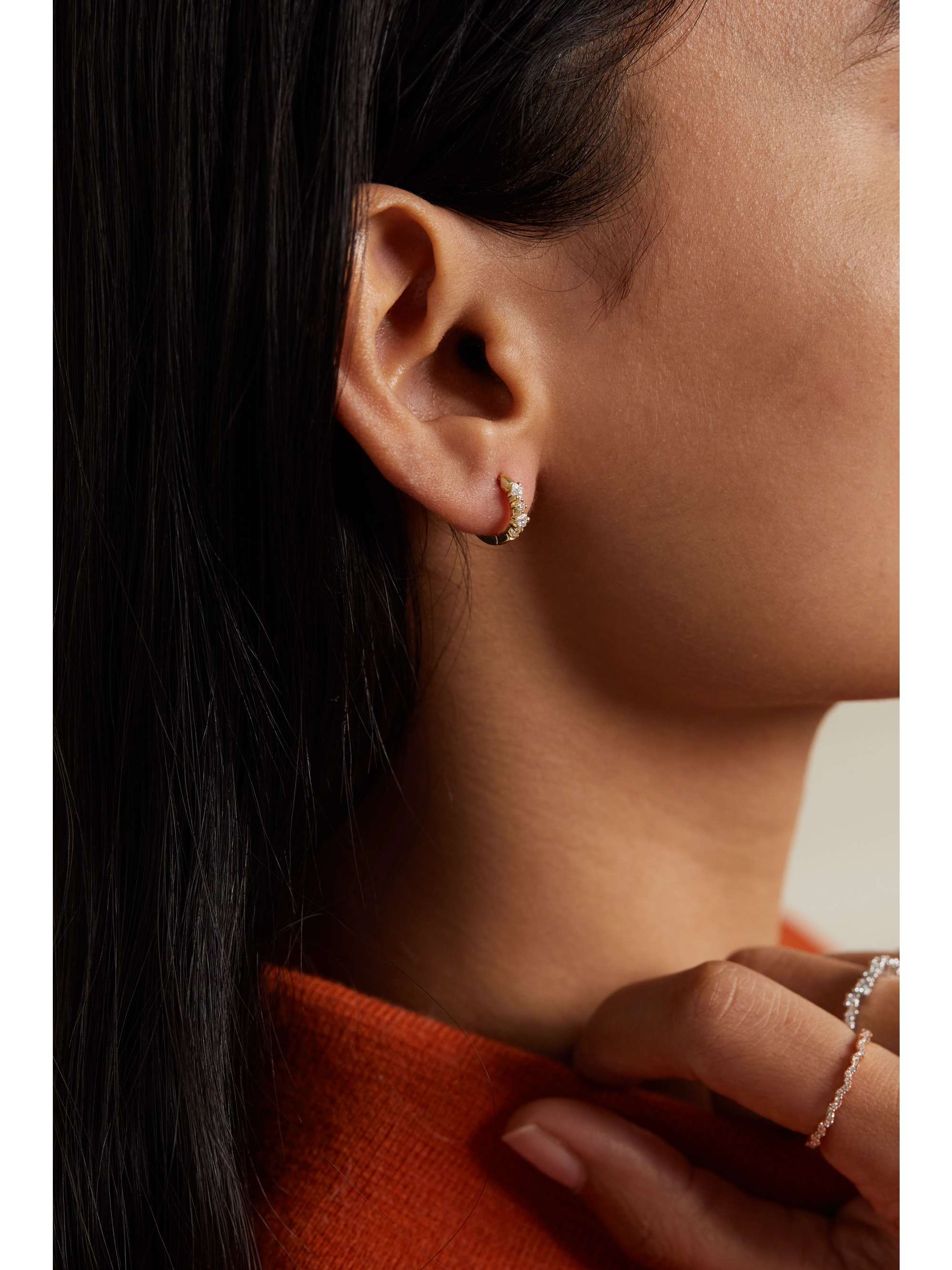SUZANNE KALAN 18-karat gold diamond hoop earrings