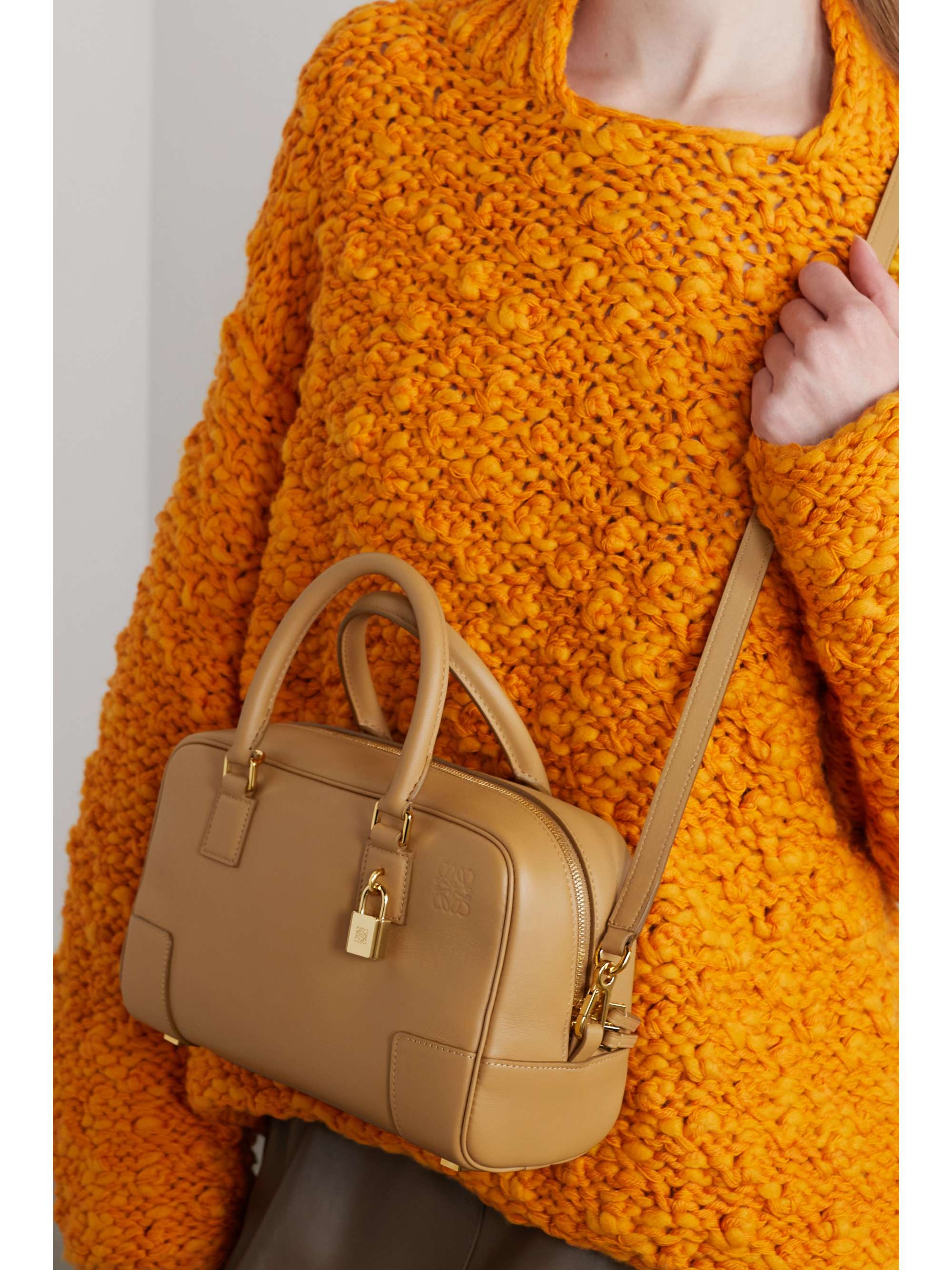 LOEWE Amazona 23 leather tote