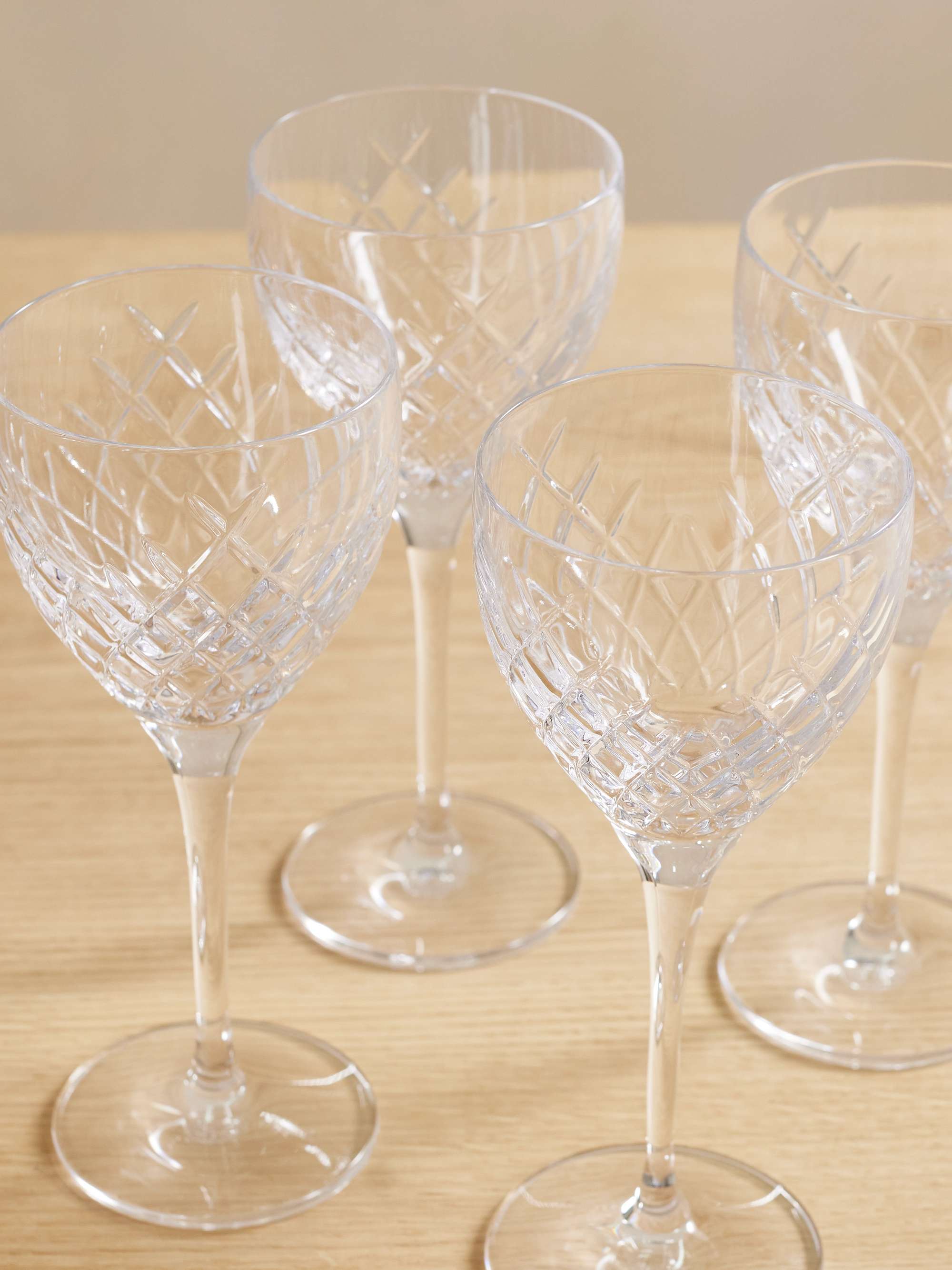 SOHO HOME Barwell set of four cut crystal red wine glasses