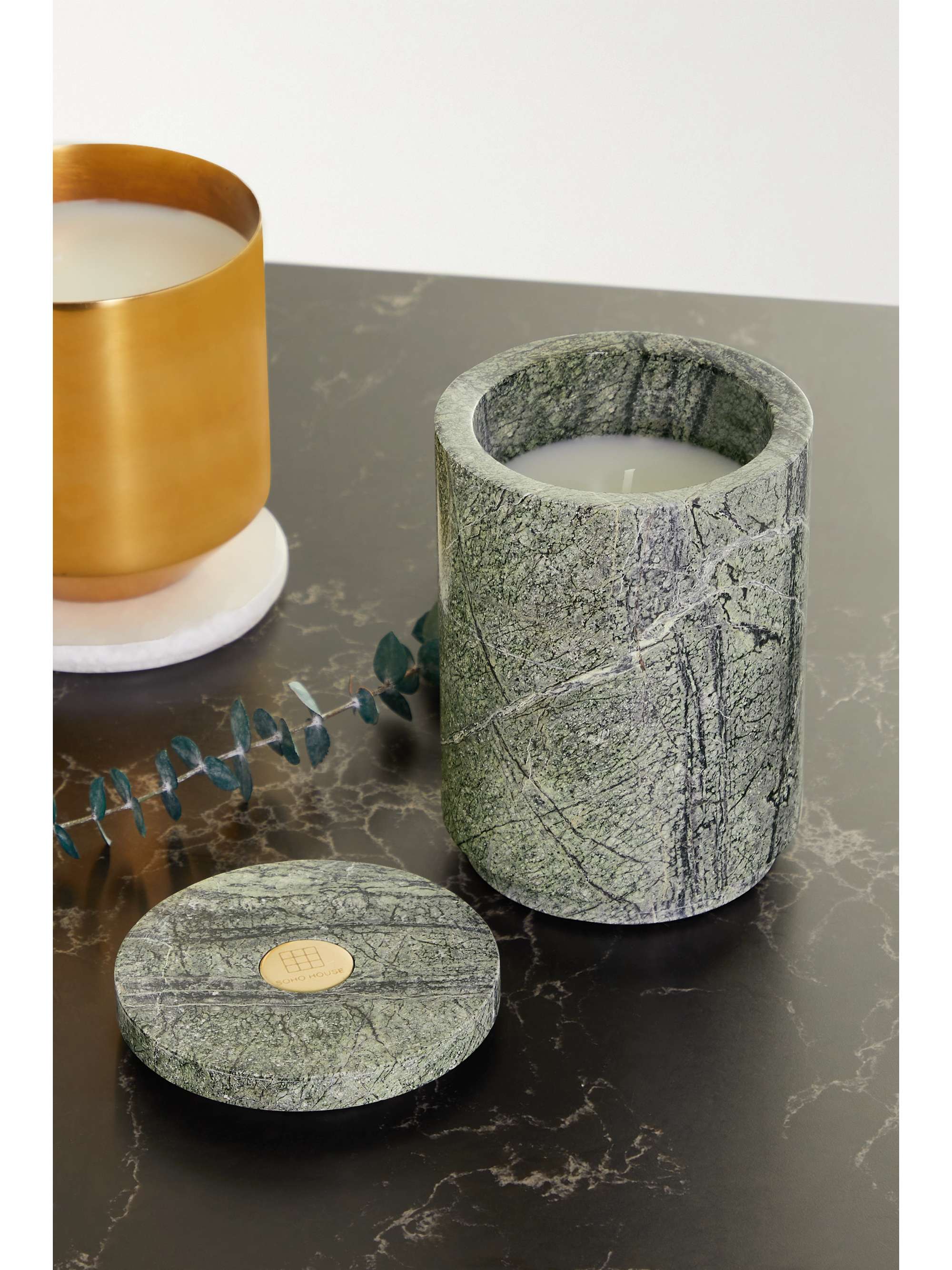 SOHO HOME Verona scented candle - Leather & Oud, 250g