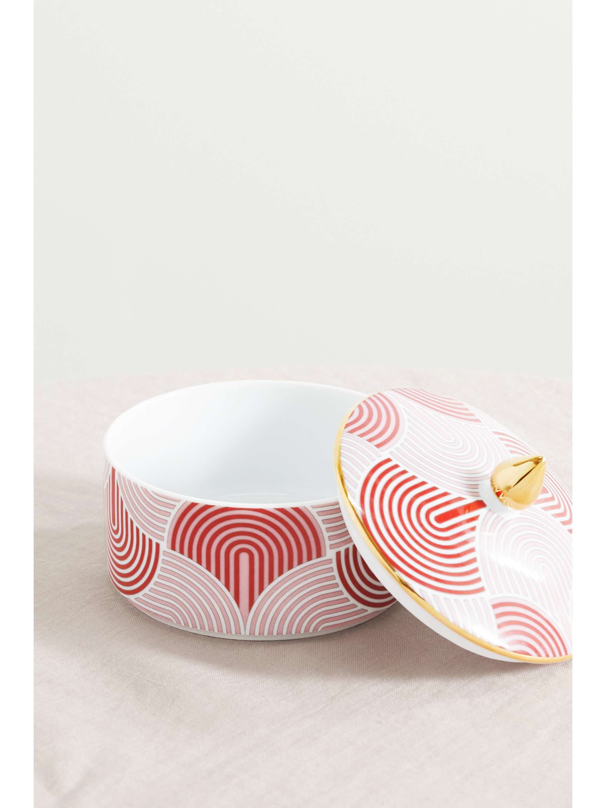 LA DOUBLEJ Gold-plated porcelain jar