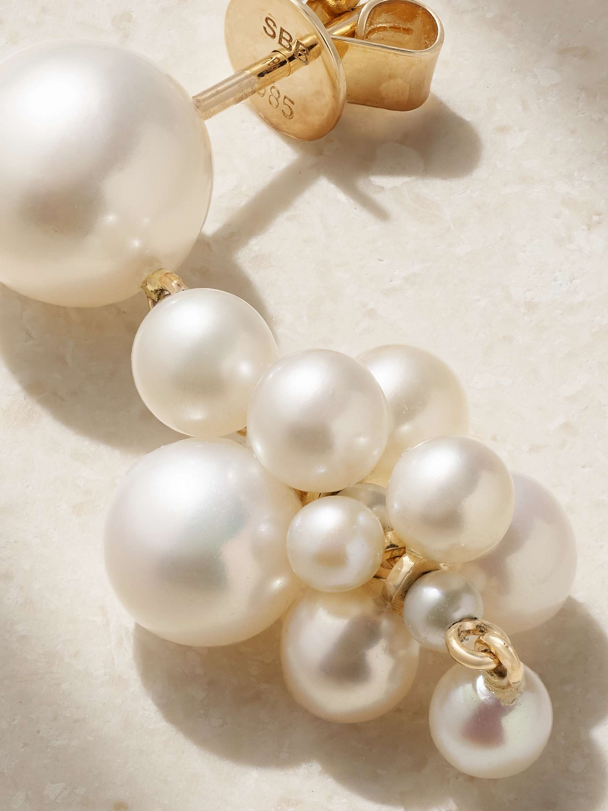SOPHIE BILLE BRAHE Botticelli 14-karat gold pearl earring