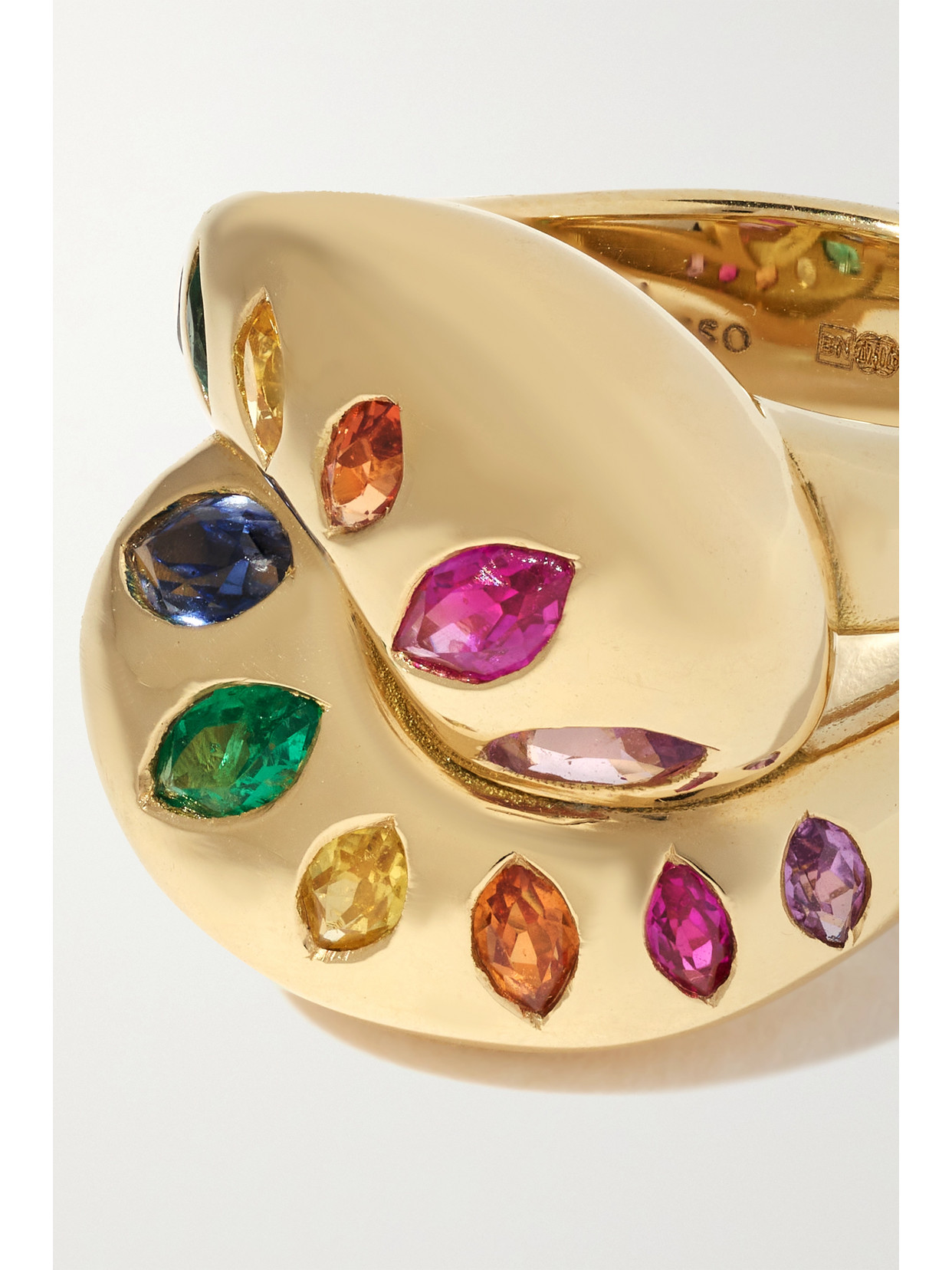 BRENT NEALE KNOT 18-KARAT GOLD, SAPPHIRE AND EMERALD RING