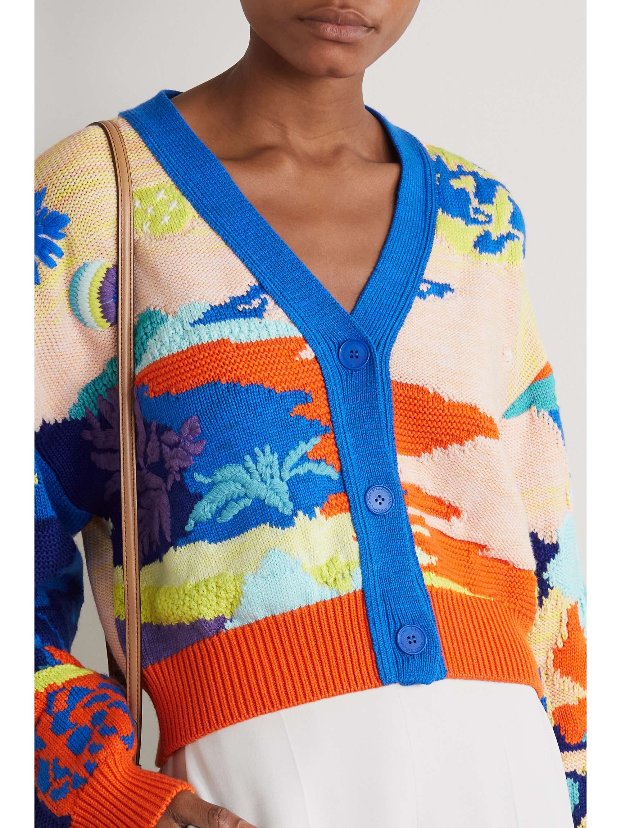 Áo cardigan của Stella McCartney - áo len giúp bạn bừng sáng