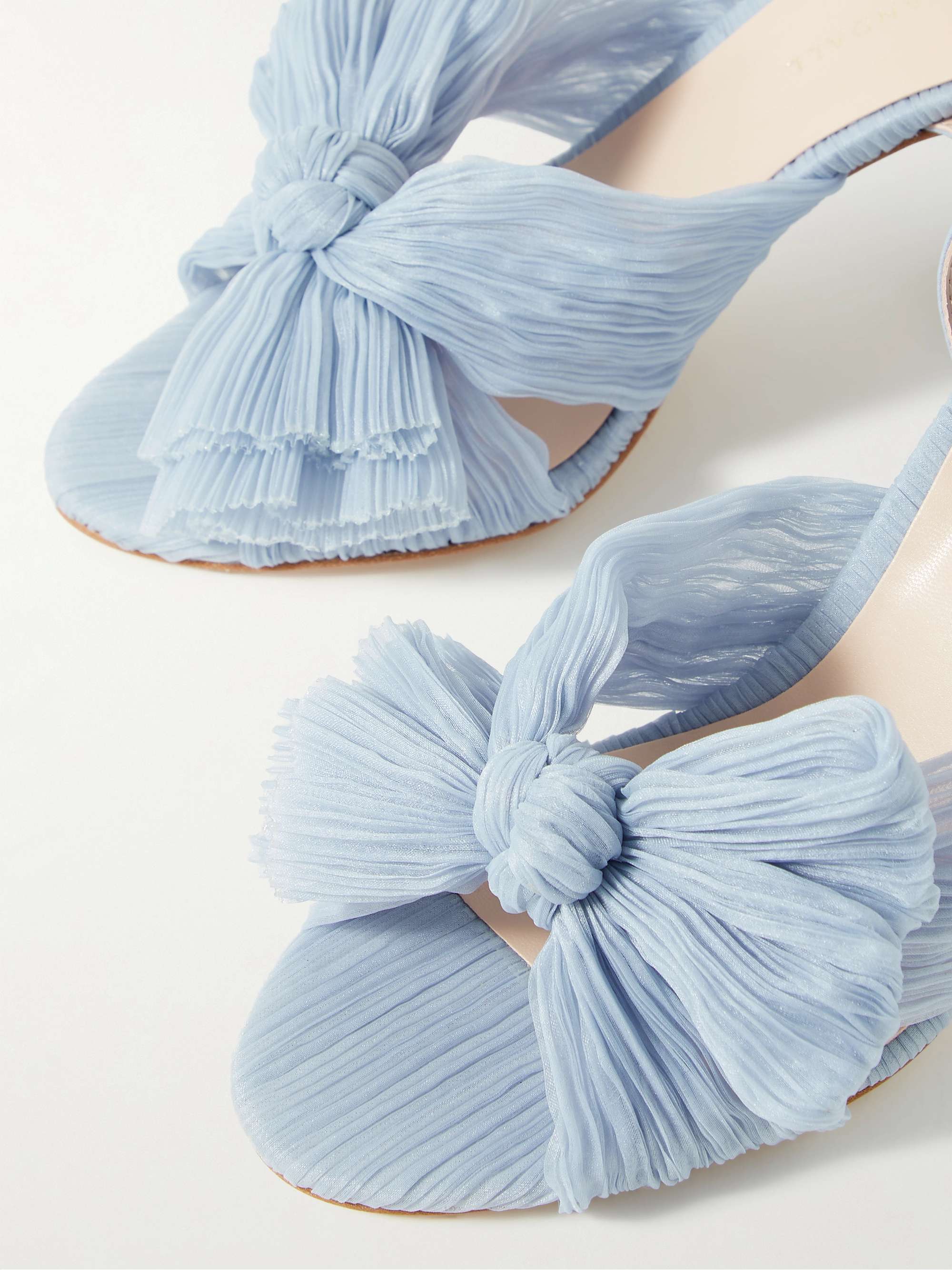 LOEFFLER RANDALL Camellia Sandalen aus Metallic-Lamé mit Schleife