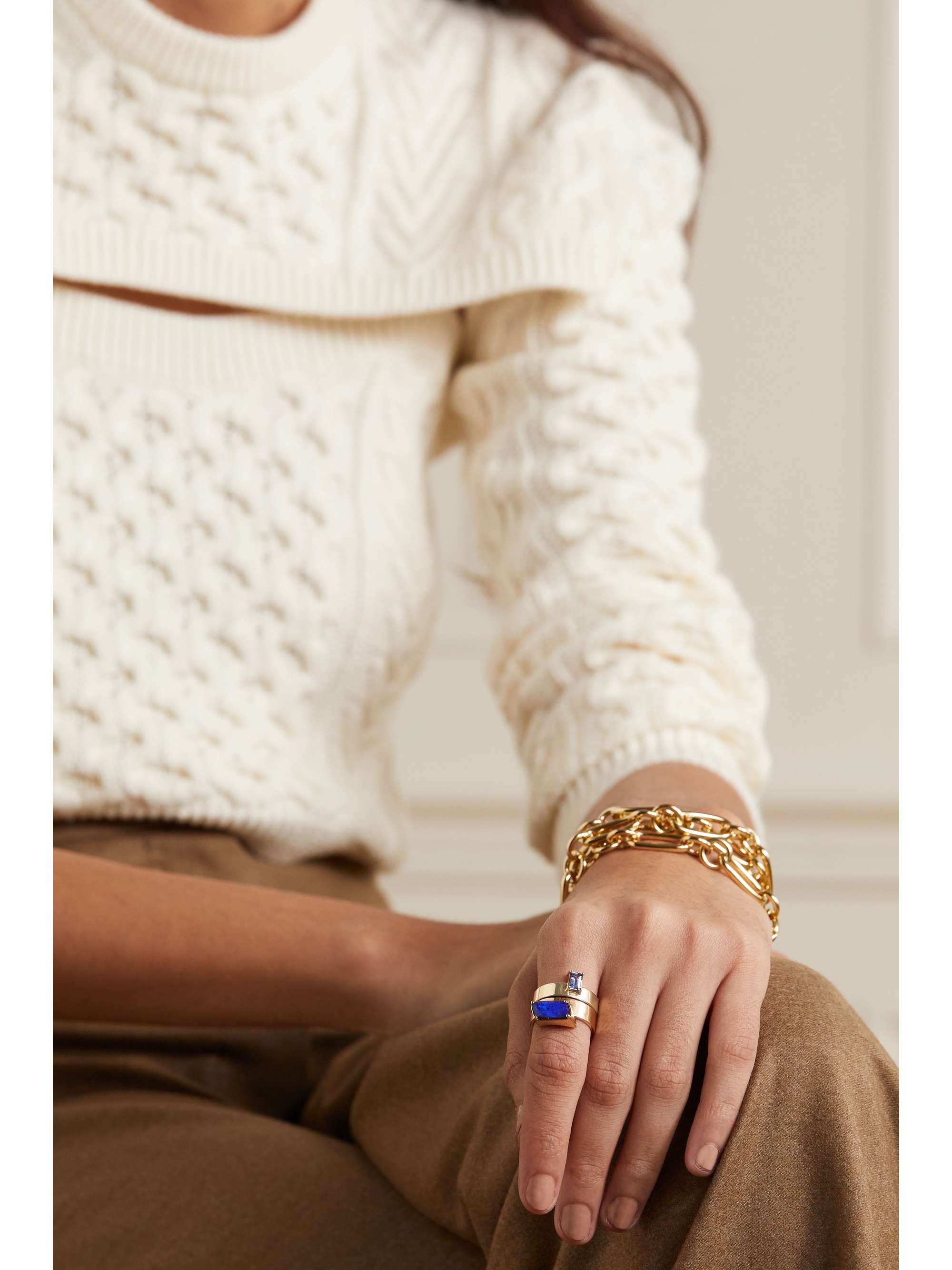 WWAKE Monolith 14-karat gold sapphire ring