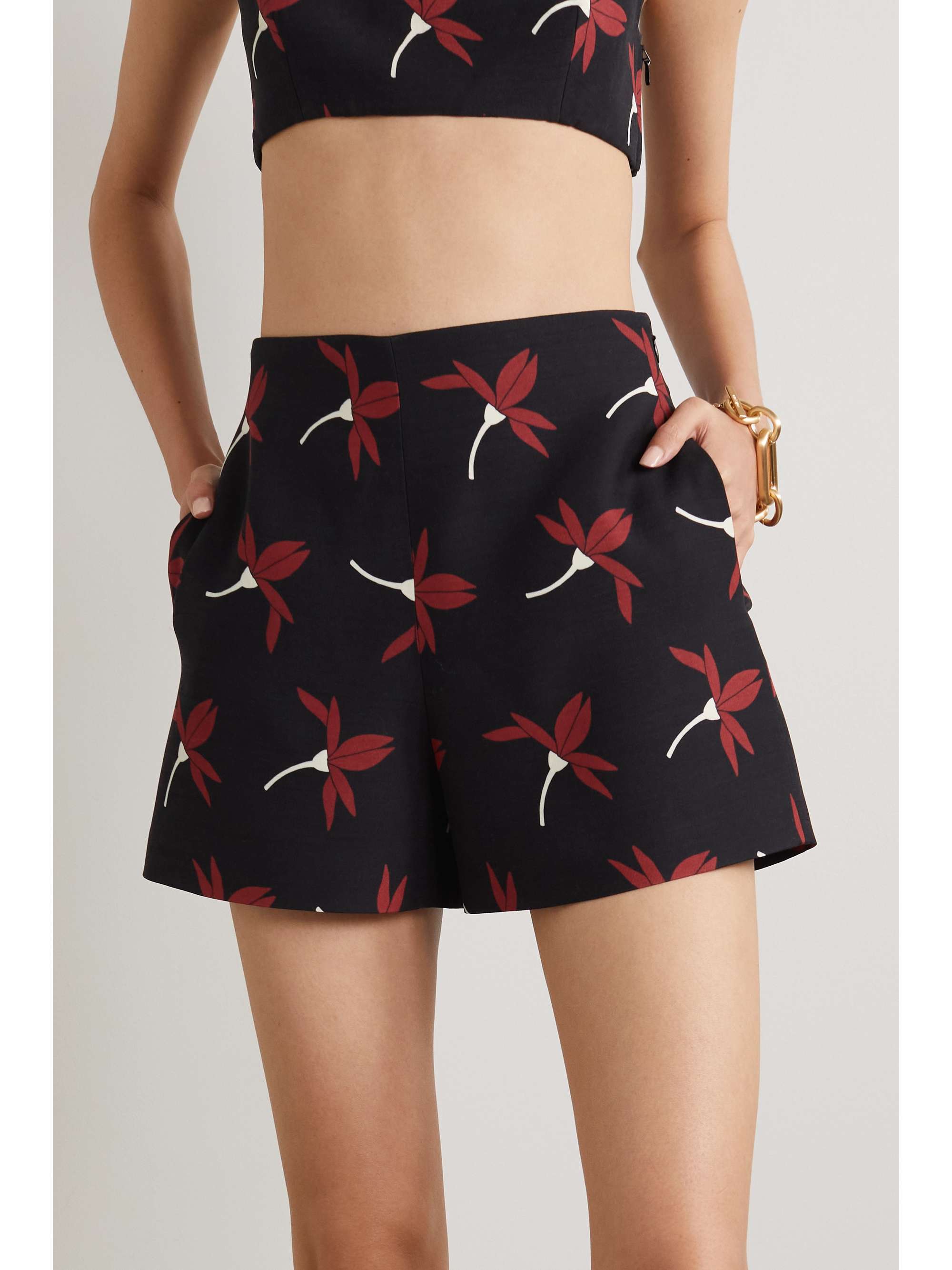 VALENTINO GARAVANI Floral-print wool-blend shorts