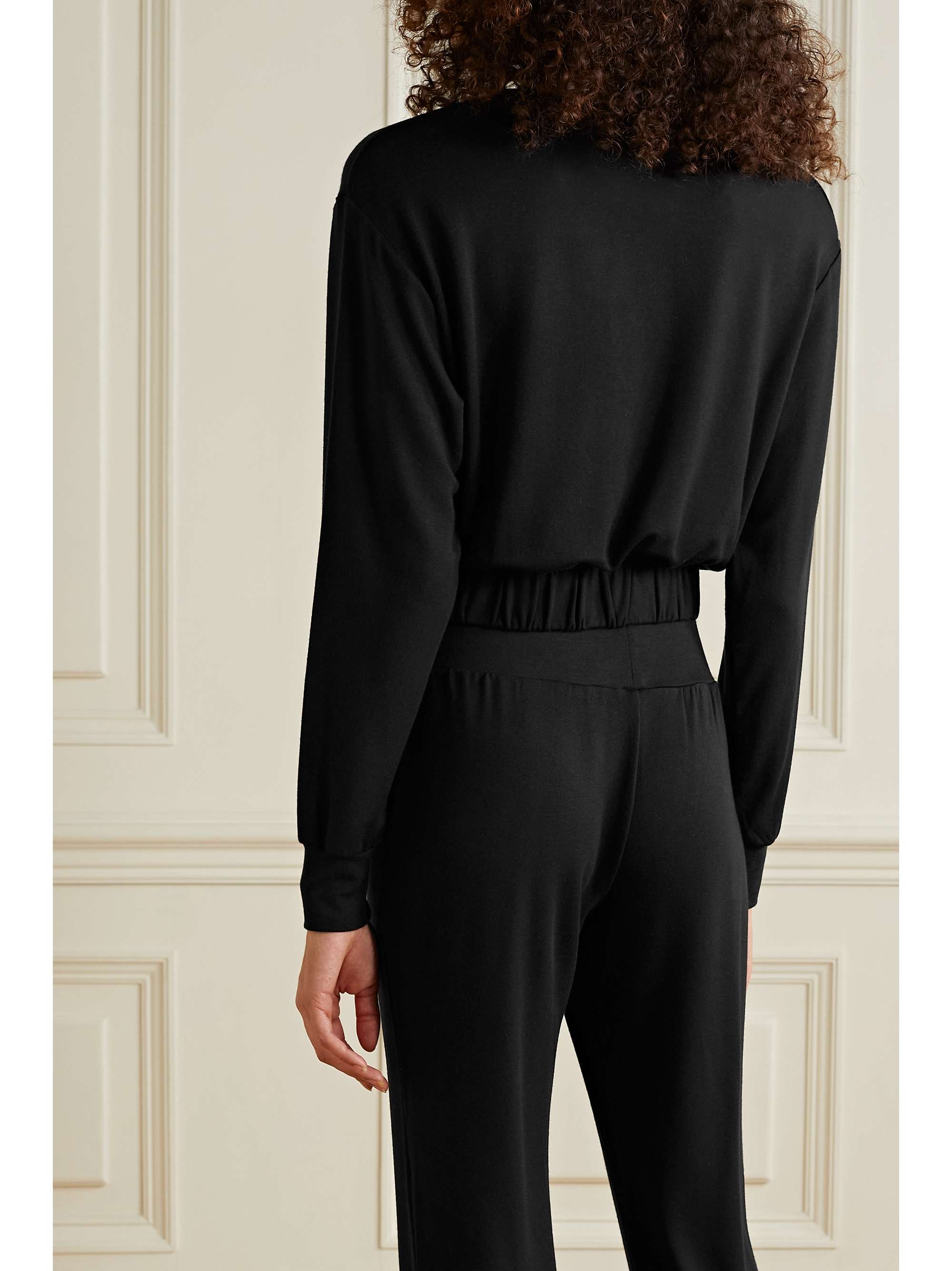 COMMANDO Cropped stretch-modal top