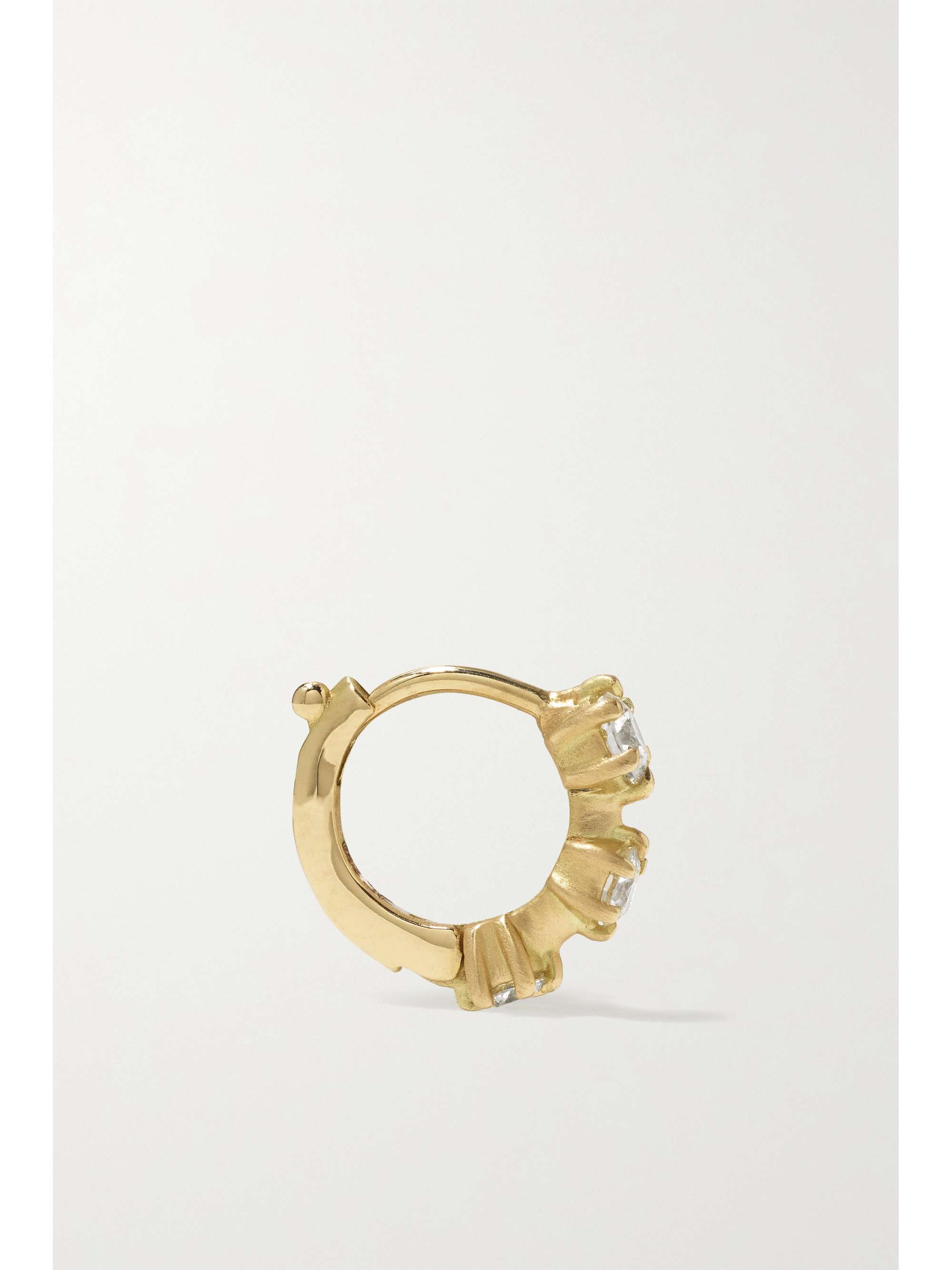 JADE TRAU Kismet mini Creolen aus 18 Karat Gold mit Diamanten