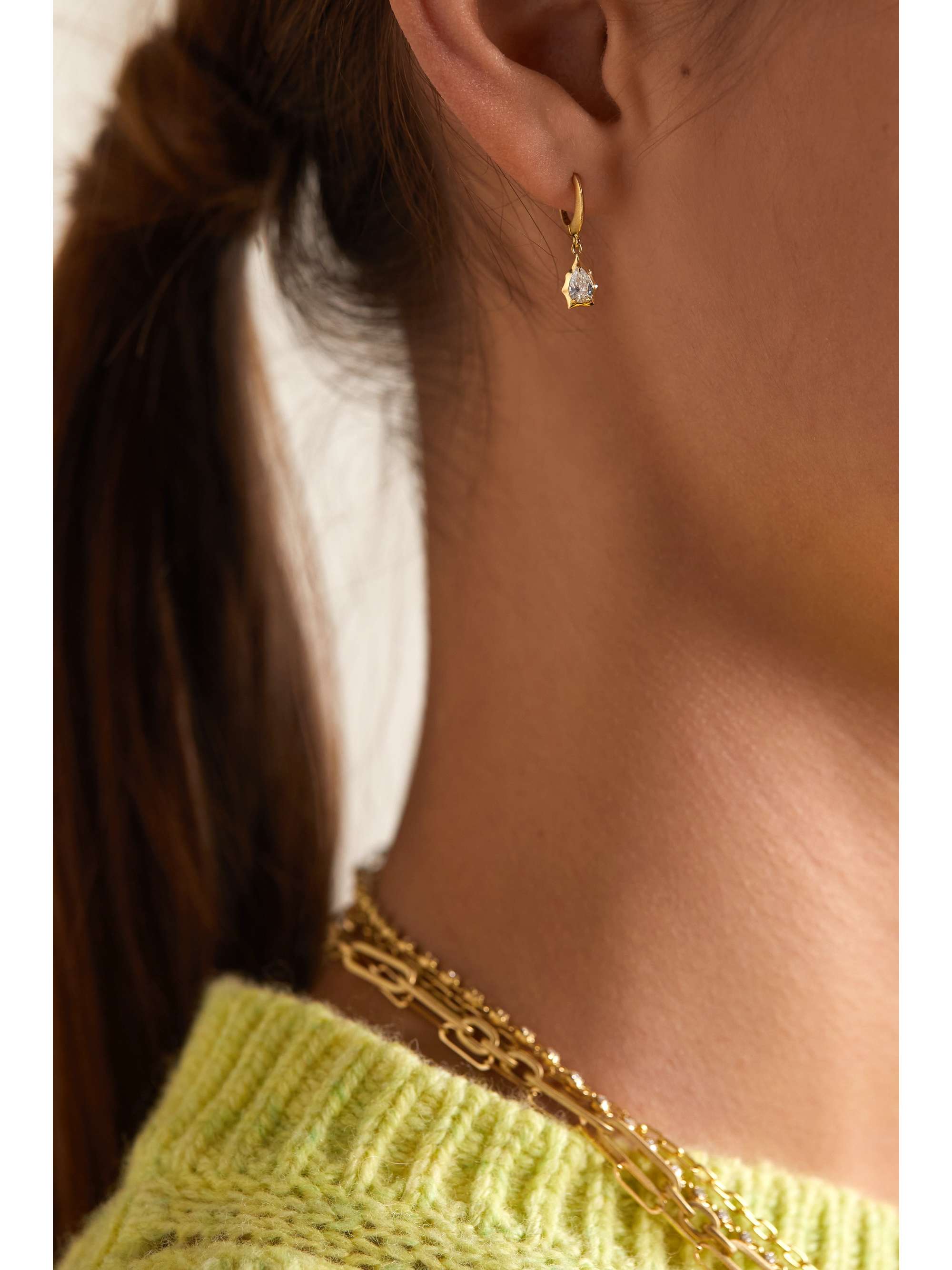 JADE TRAU Envoy Creolen aus 18 Karat Gold mit Diamanten
