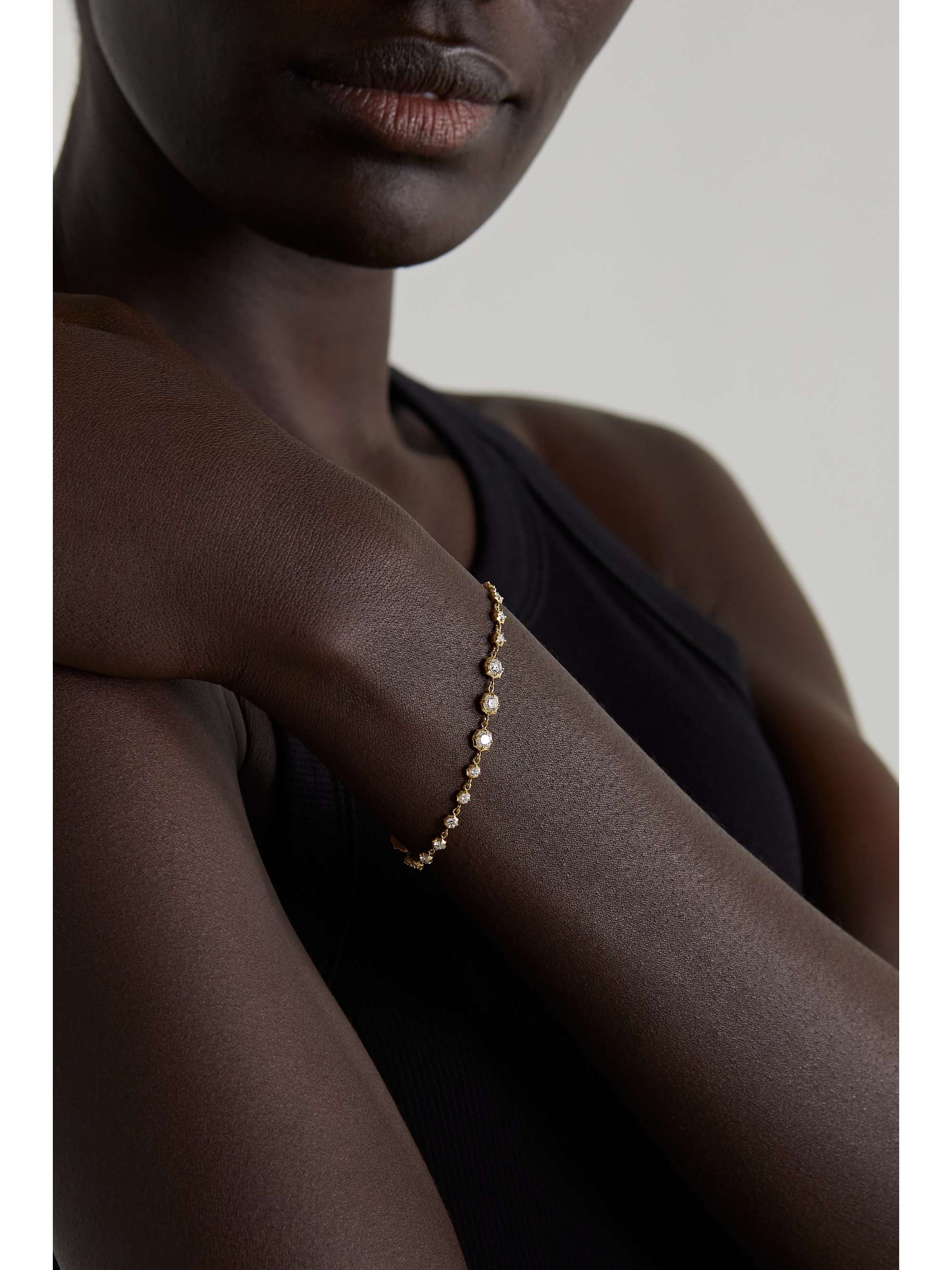 JADE TRAU Sophisticate Line Armband aus 18 Karat Gold mit Diamanten