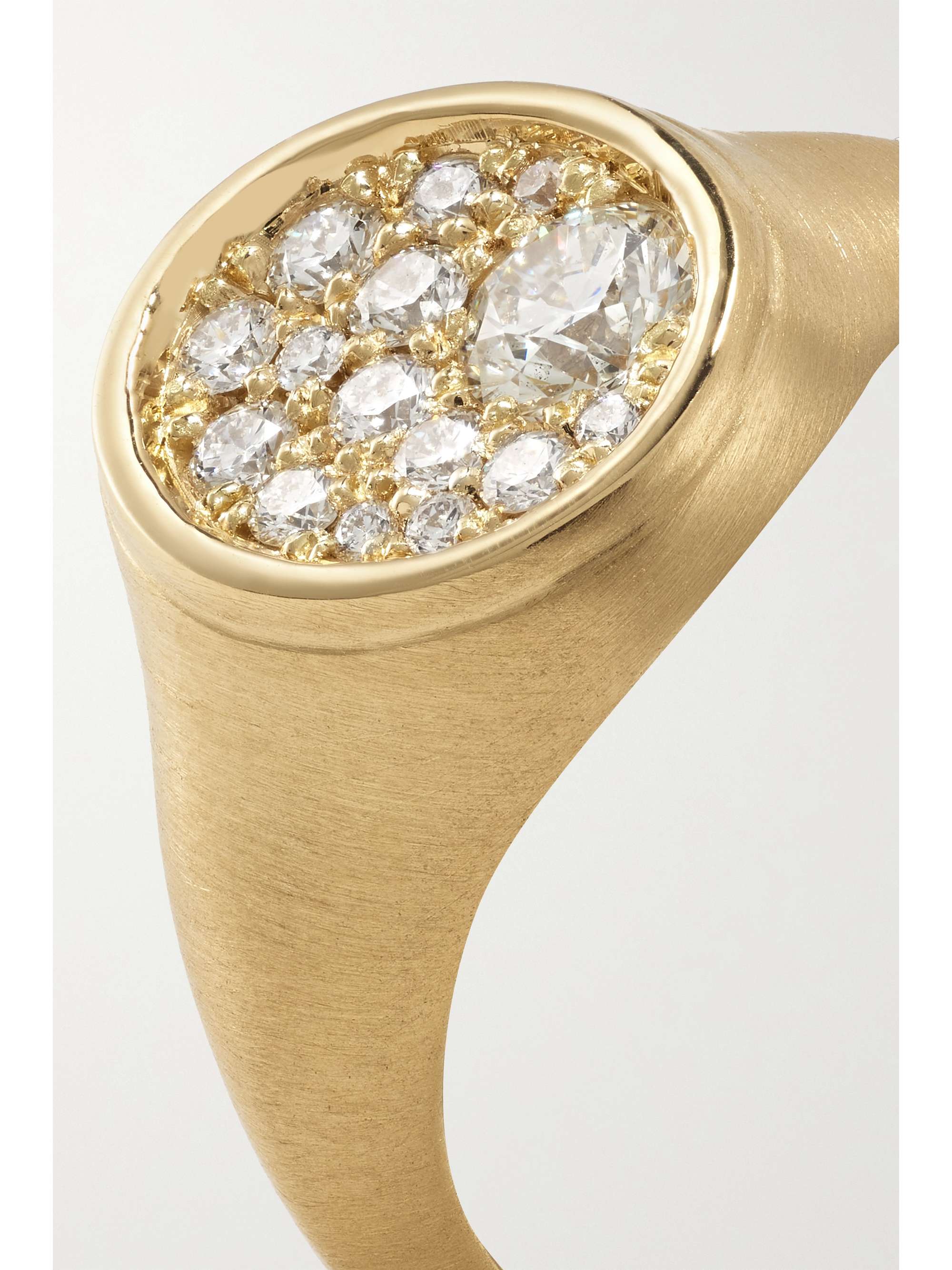 JADE TRAU Ring aus 18 Karat Gold mit Diamanten