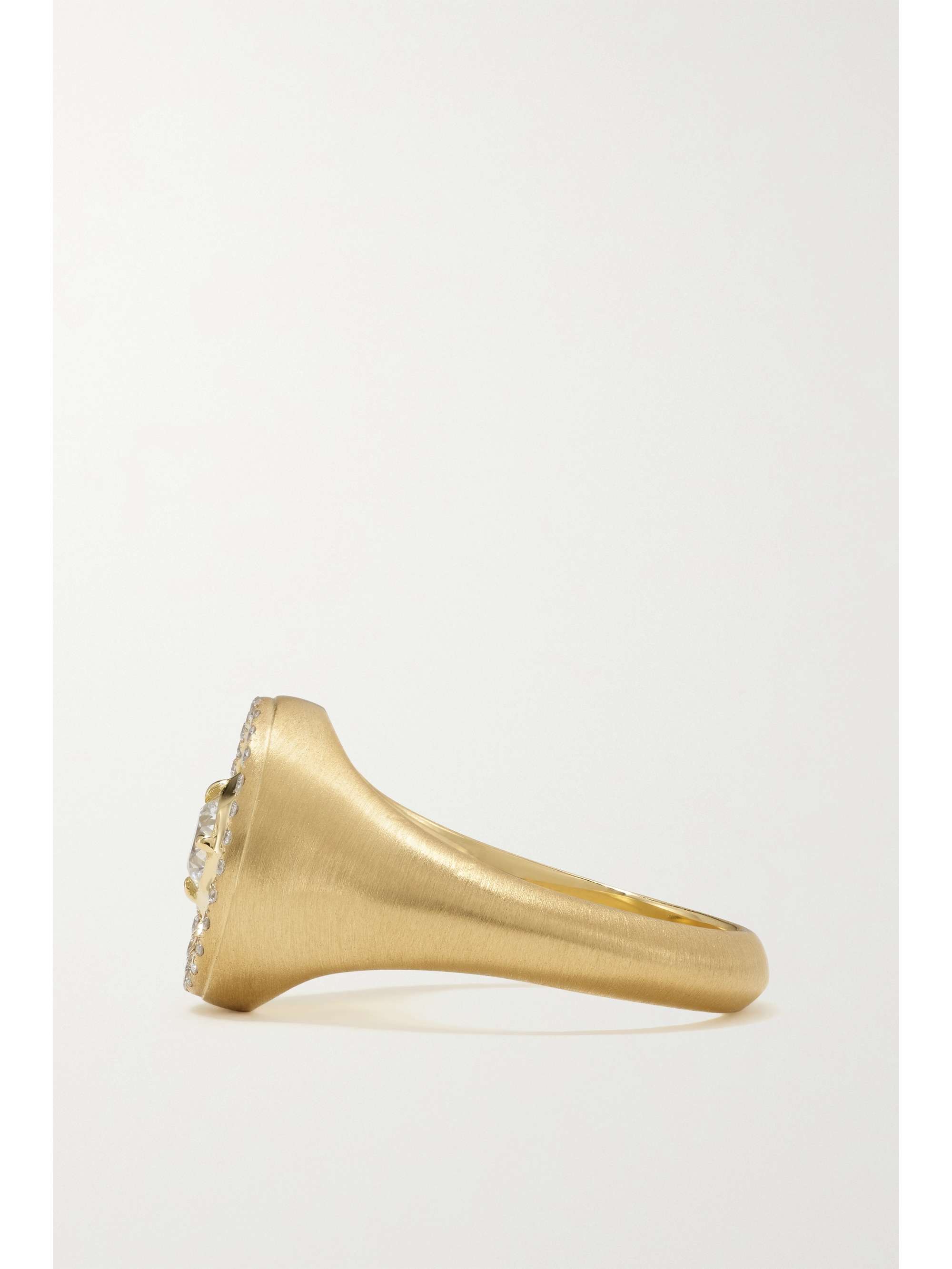 JADE TRAU Sophisticate Ring aus 18 Karat Gold mit Diamanten