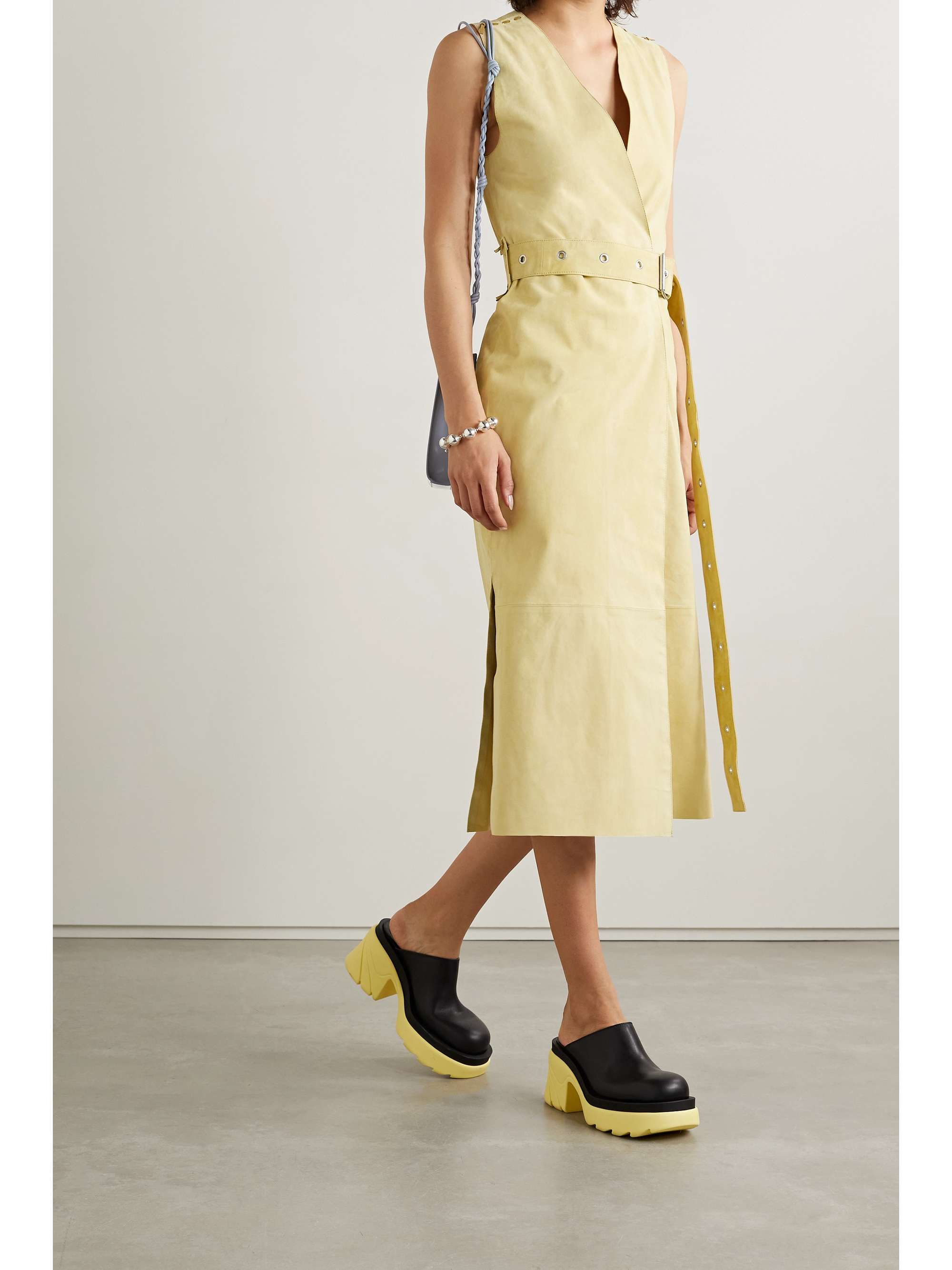 Váy mùa xuân của Acne Studios