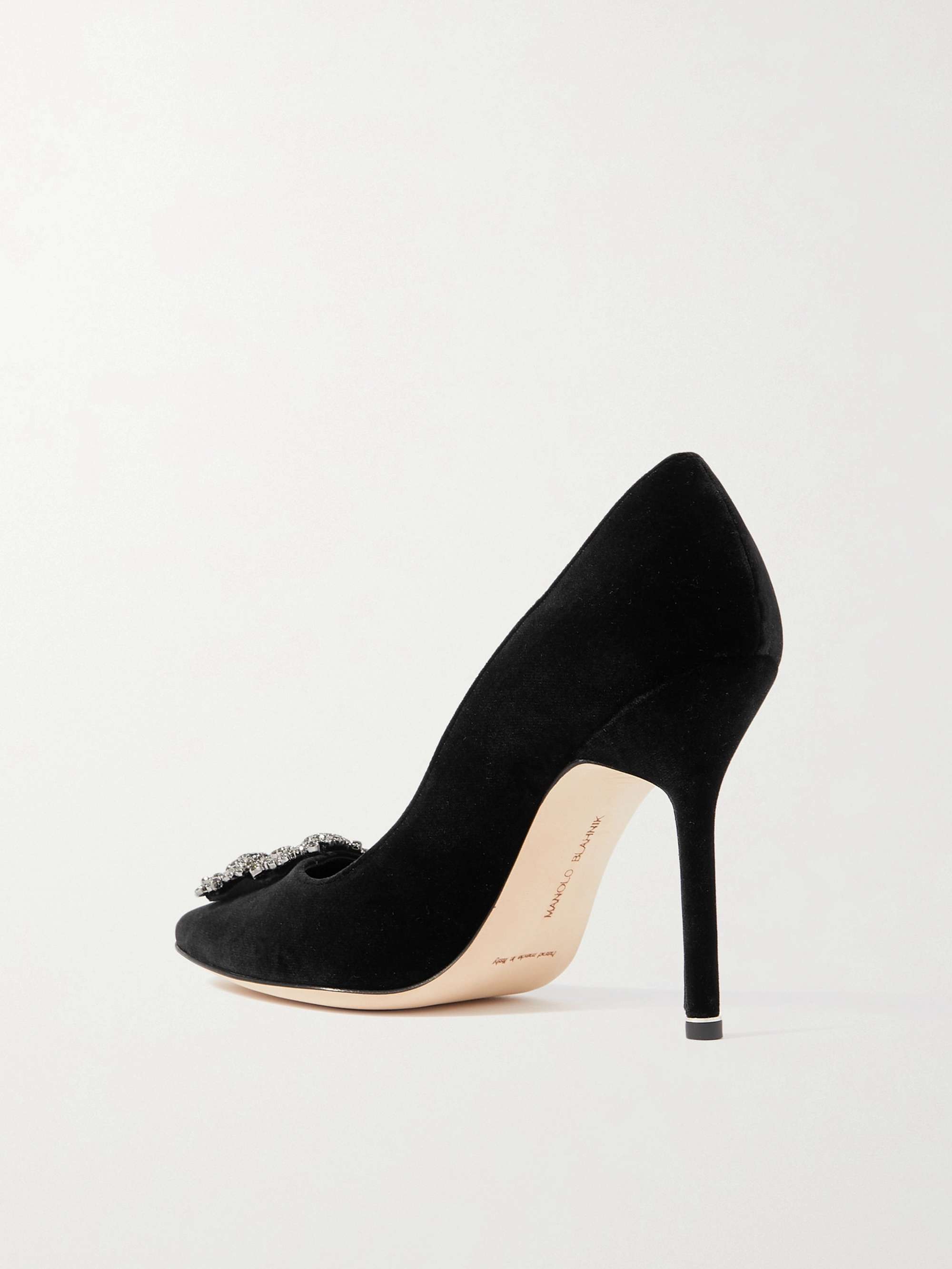 MANOLO BLAHNIK Hangisi 105 Pumps aus Satin mit Verzierung