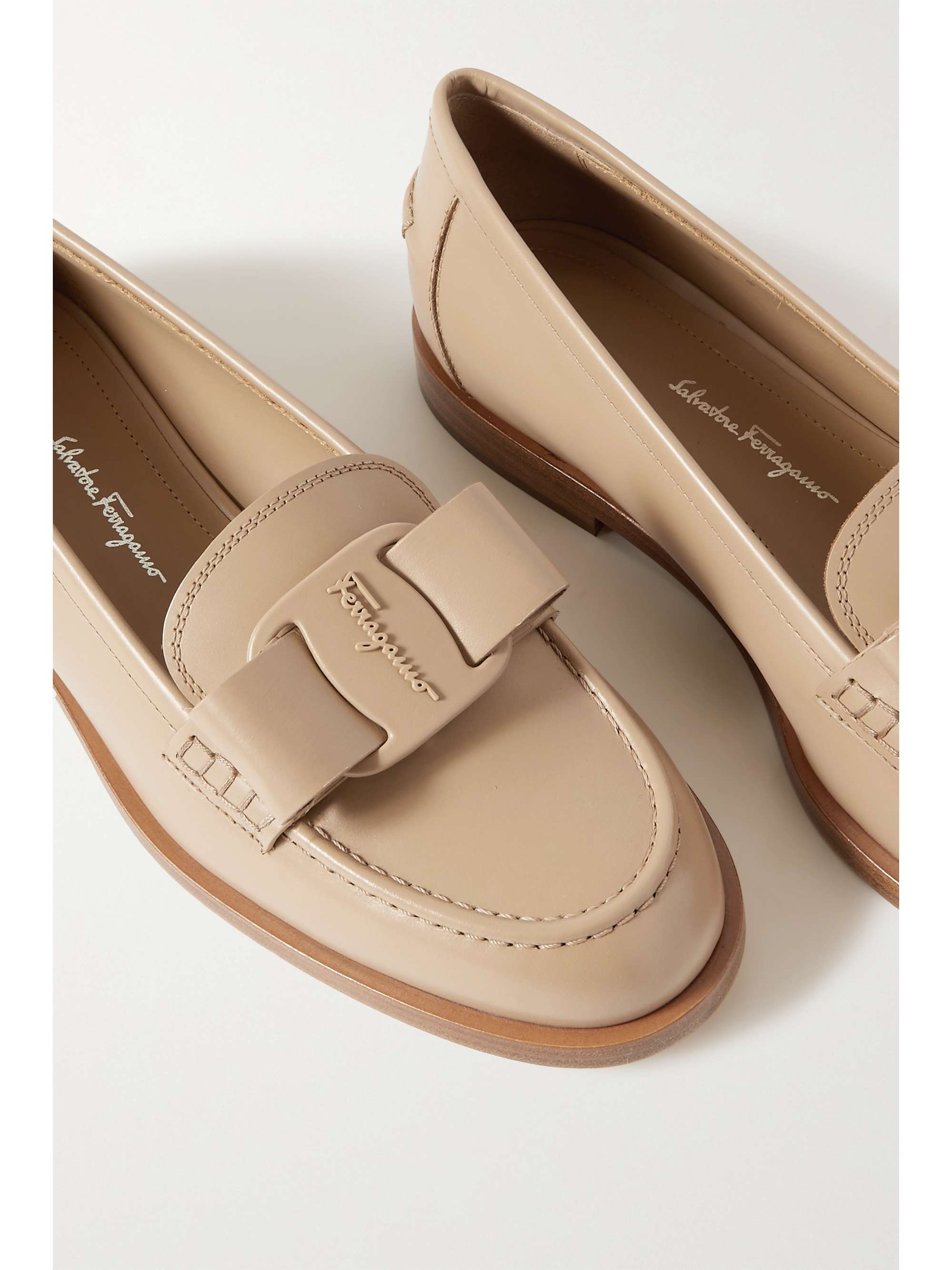 FERRAGAMO Vivaldo bow-detailed leather loafers