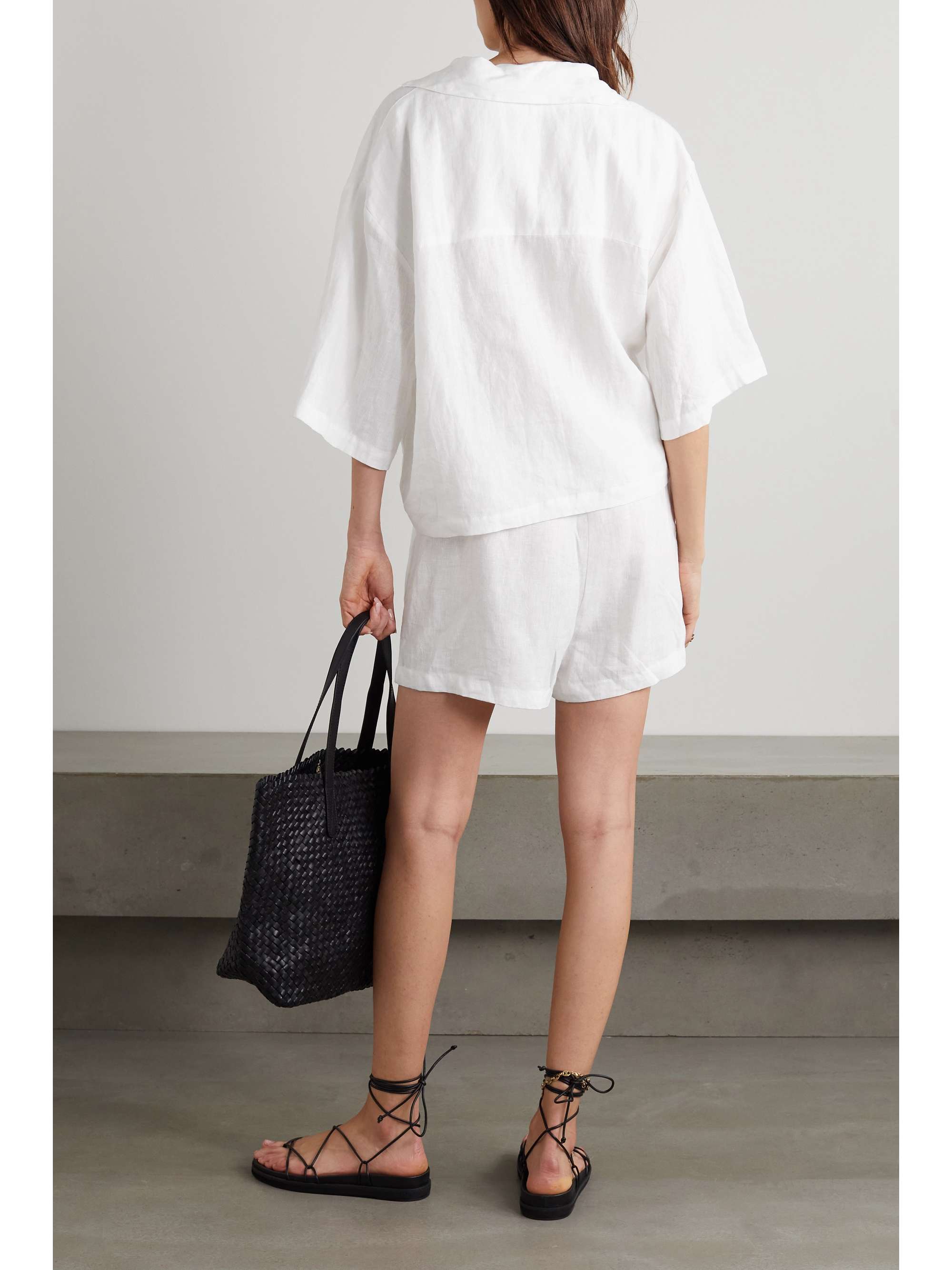 White Washed-linen shirt and shorts set 