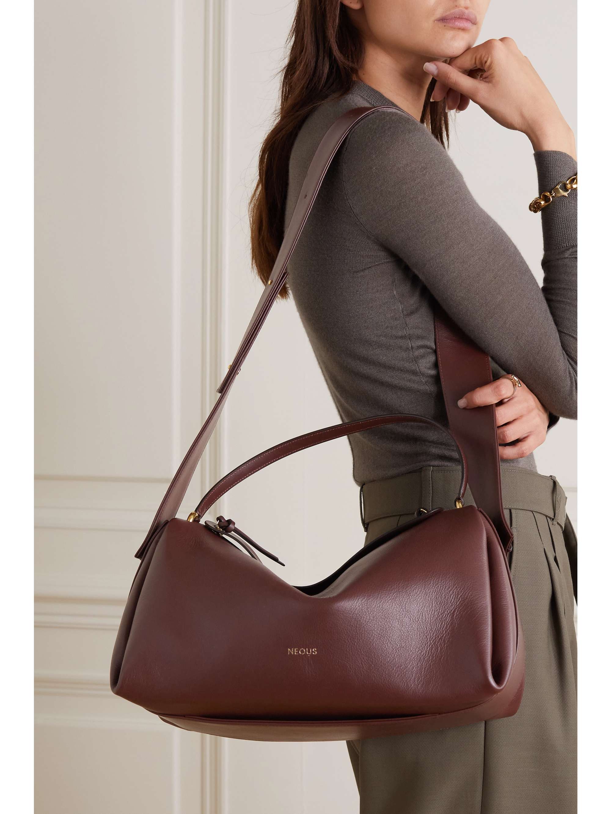 NEOUS Scorpius leather tote