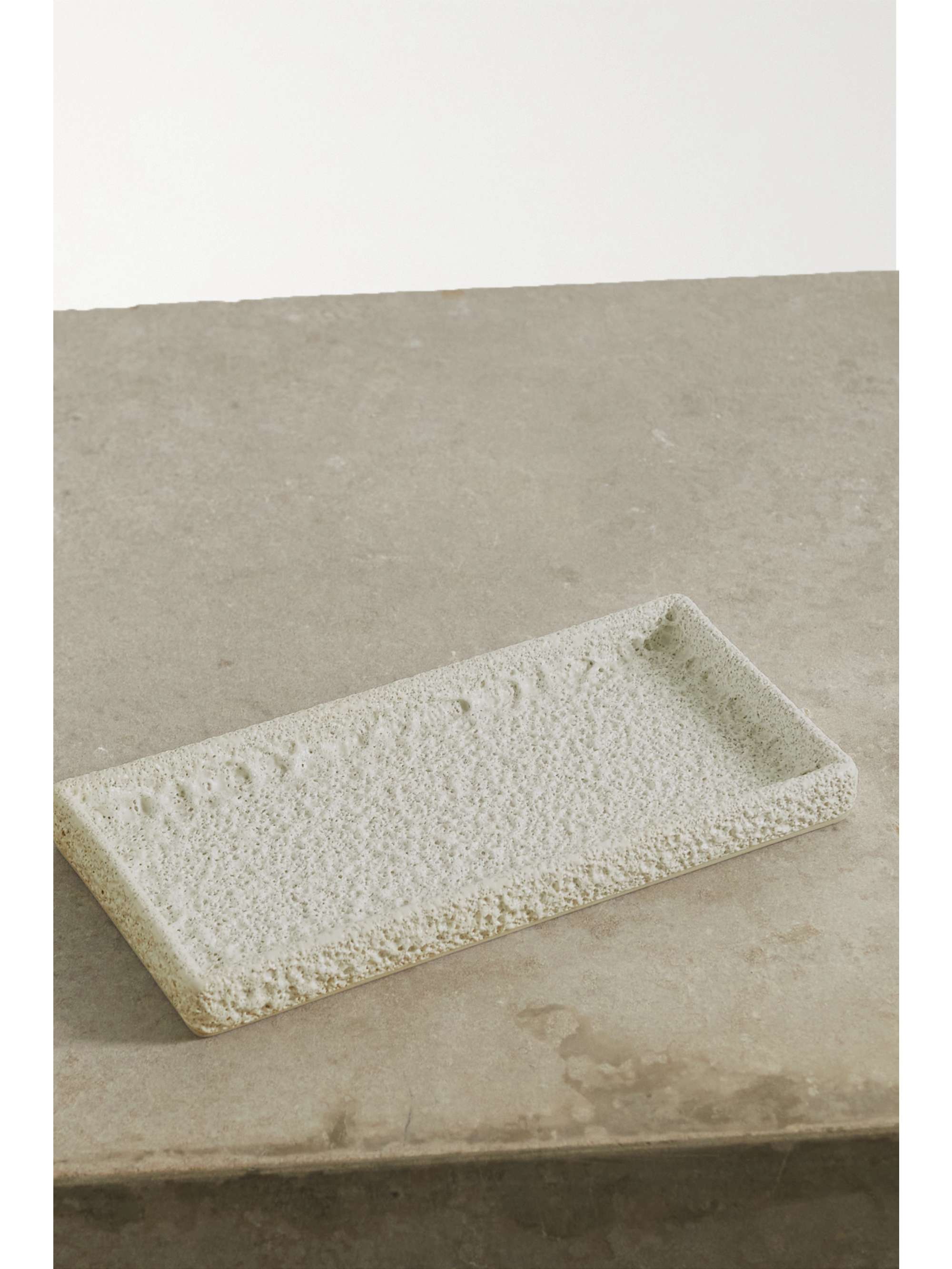 MARLOE MARLOE + NET SUSTAIN glazed ceramic tray