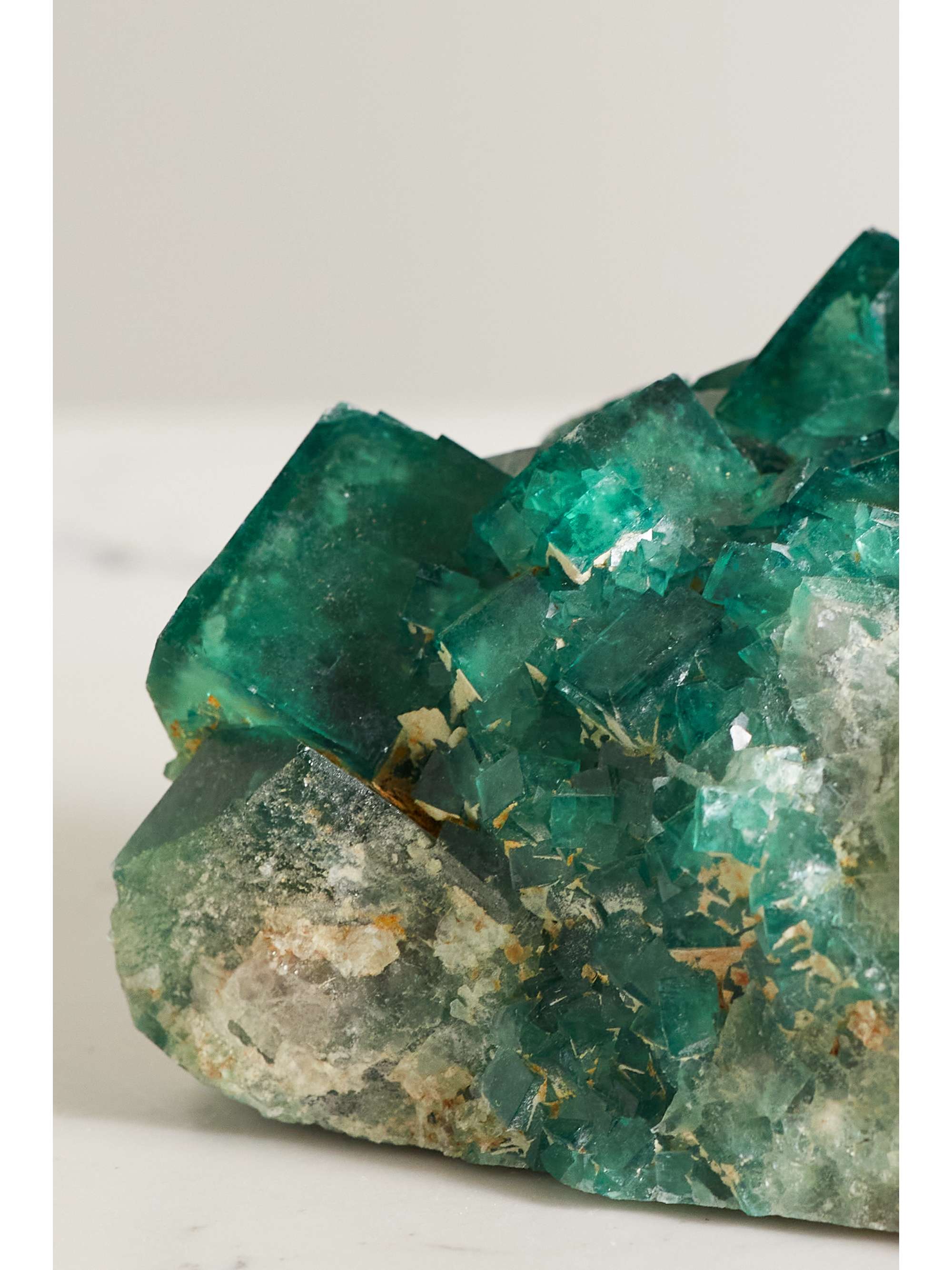 JIA JIA Medium fluorite cluster