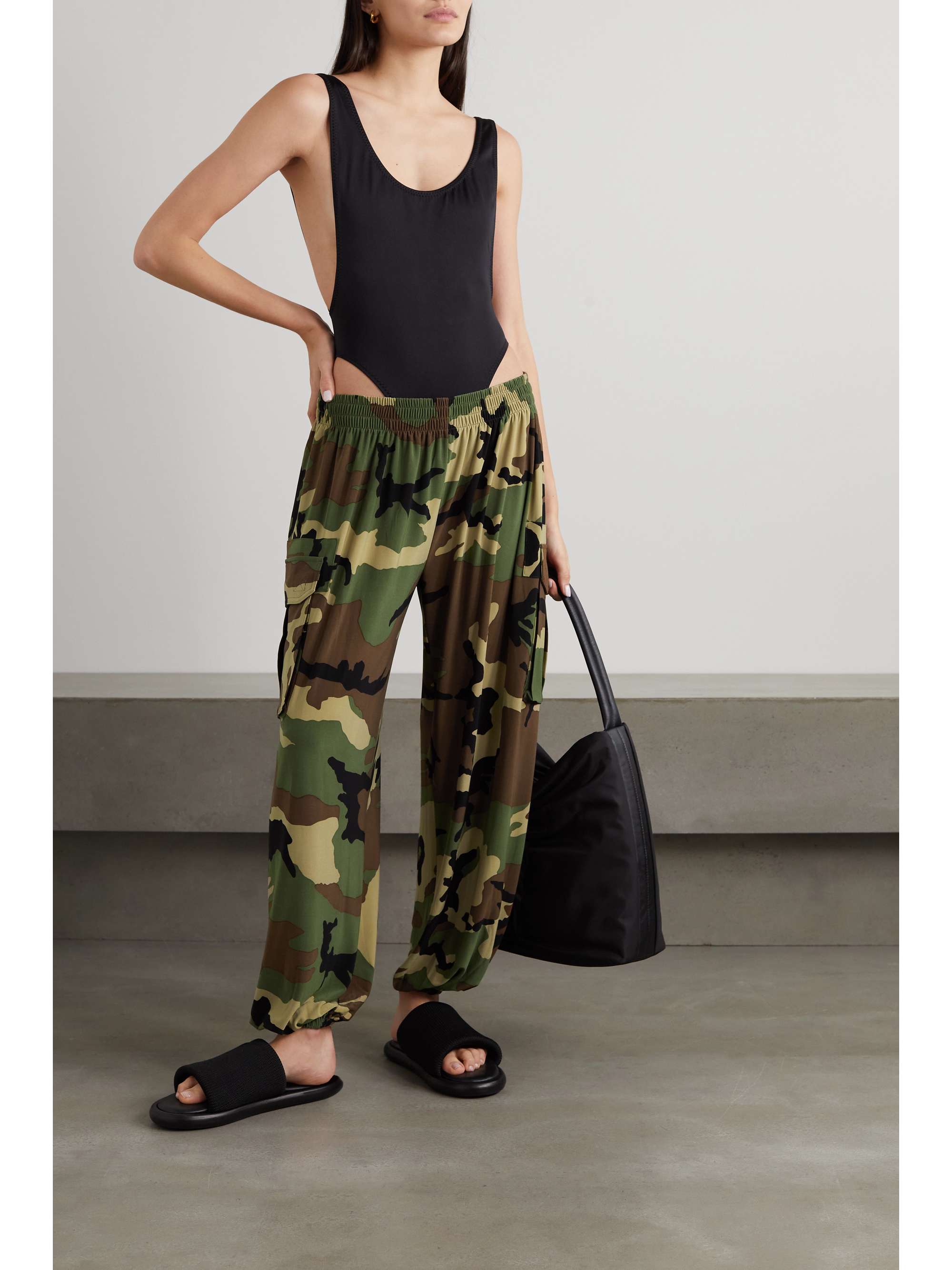 camouflage stretch pants